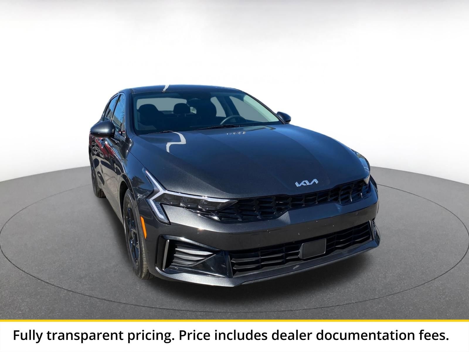 Thumbnail: 2025 Kia K5 - 1