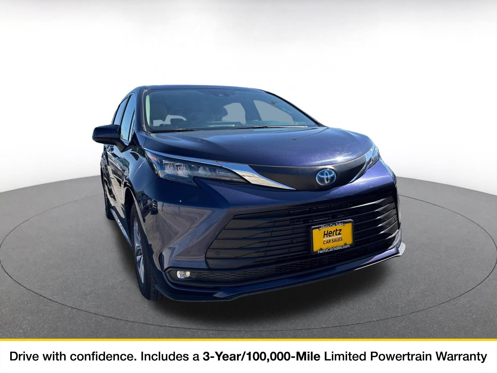 Thumbnail: 2025 Toyota Sienna - 1