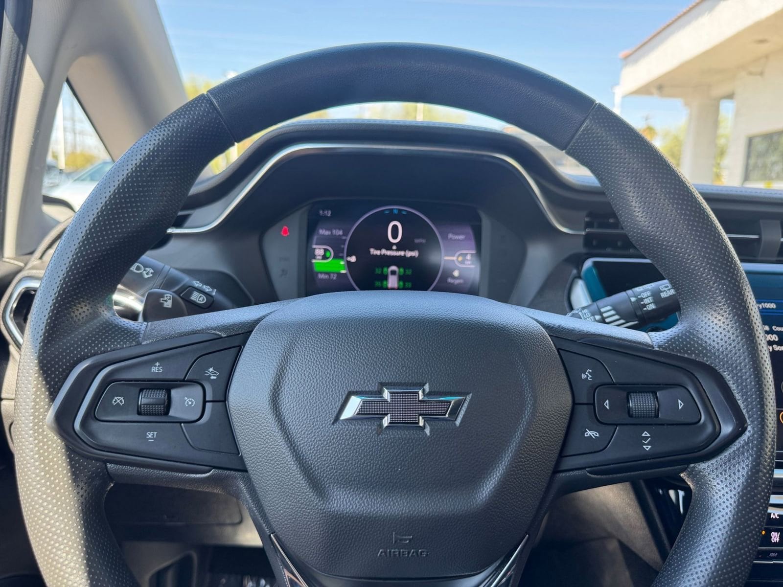Thumbnail: 2023 Chevrolet Bolt EV - 30