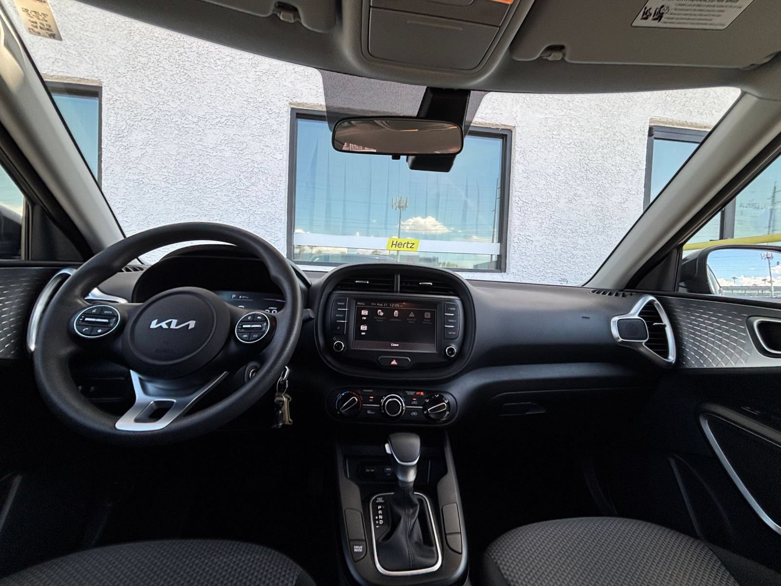 Thumbnail: 2025 Kia Soul - 32