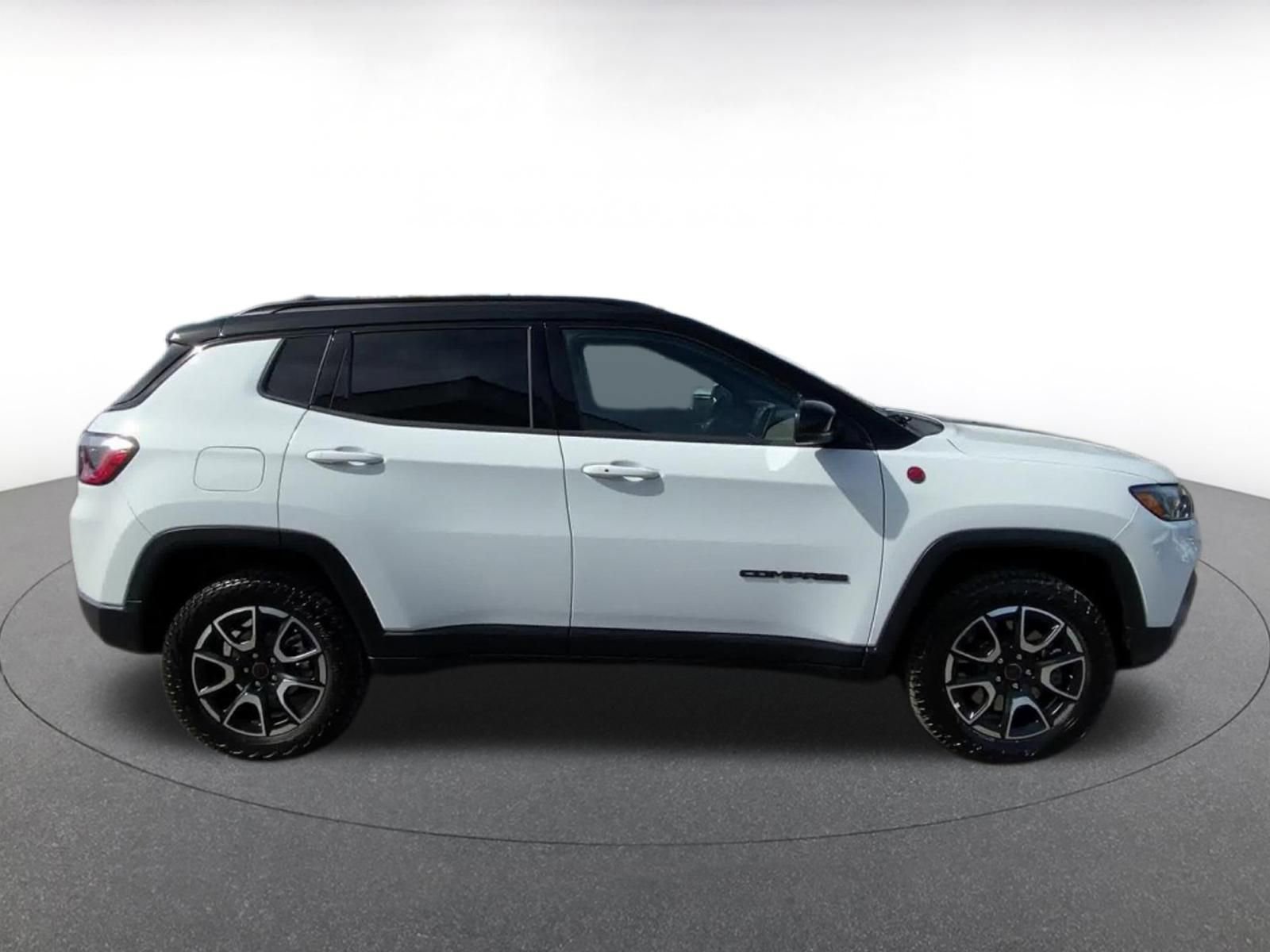 Thumbnail: 2025 Jeep Compass - 16