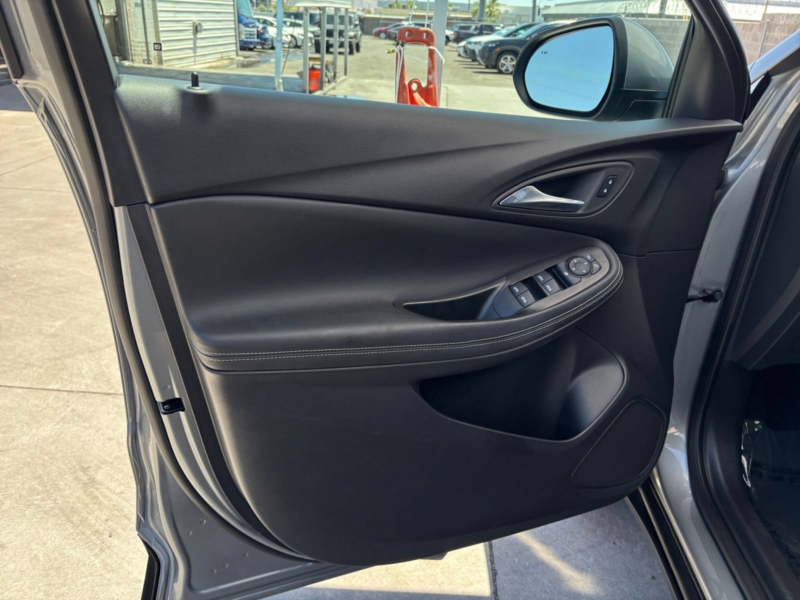 Thumbnail: 2025 Buick Encore GX - 18
