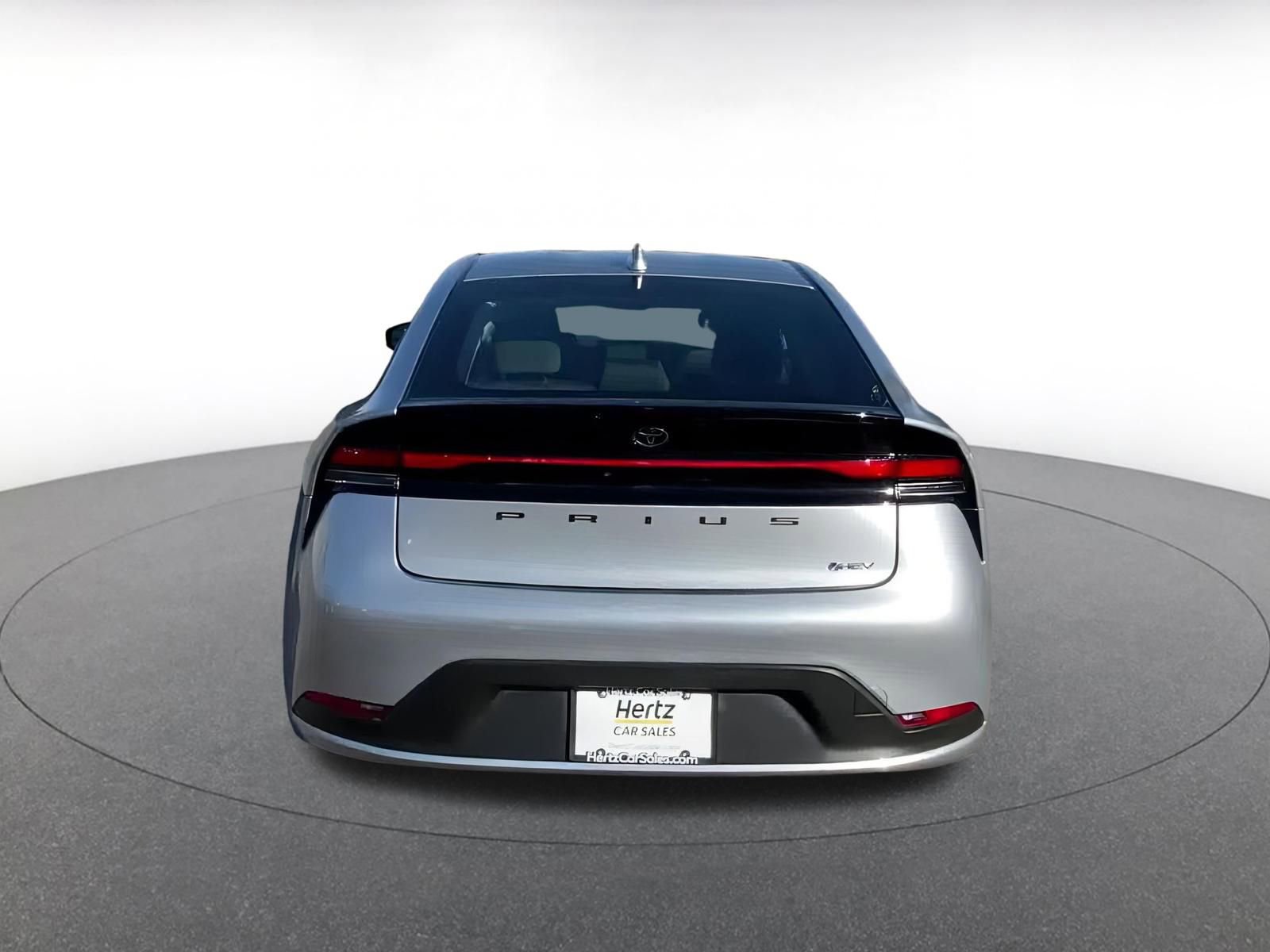 Thumbnail: 2025 Toyota Prius - 12