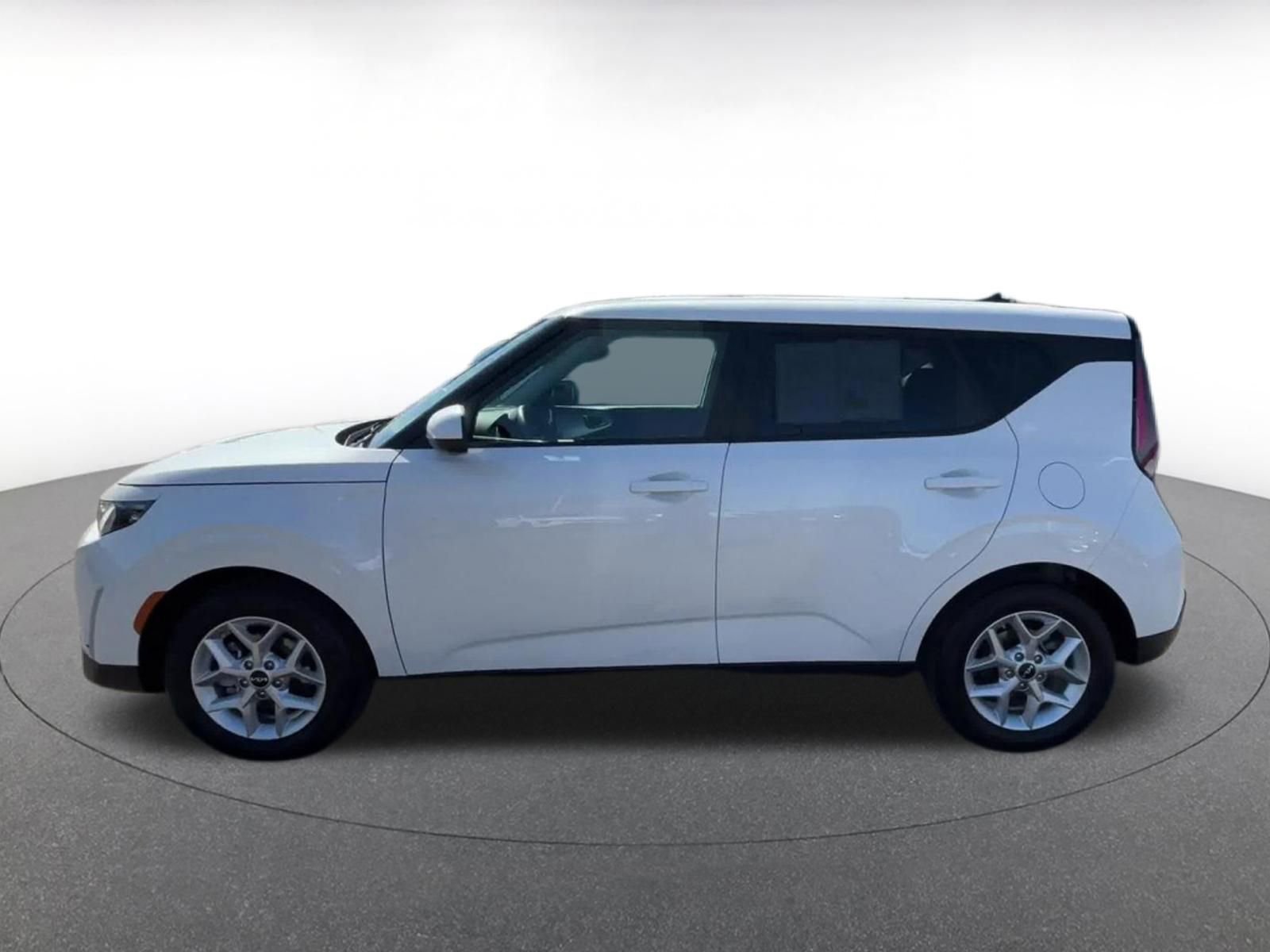 Thumbnail: 2025 Kia Soul - 9
