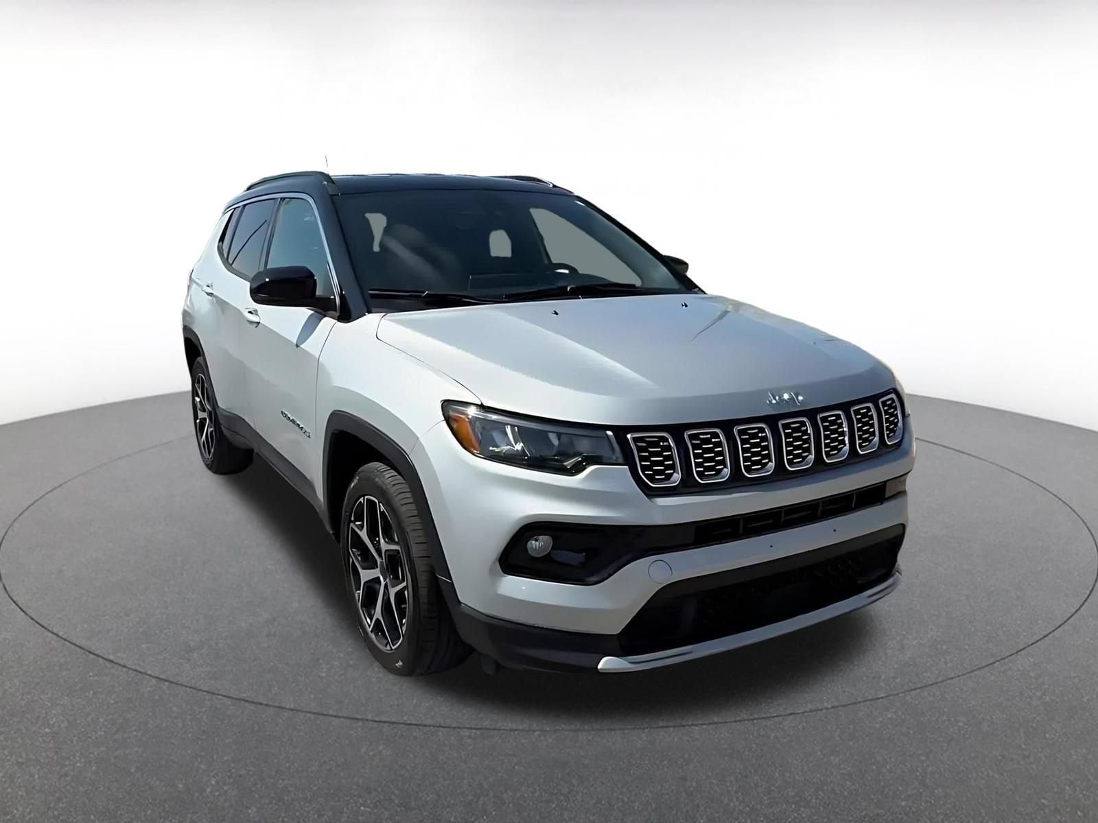 Thumbnail: 2025 Jeep Compass - 3