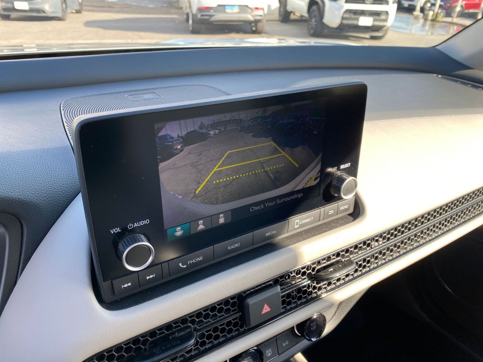 Thumbnail: 2025 Honda HR-V - 17