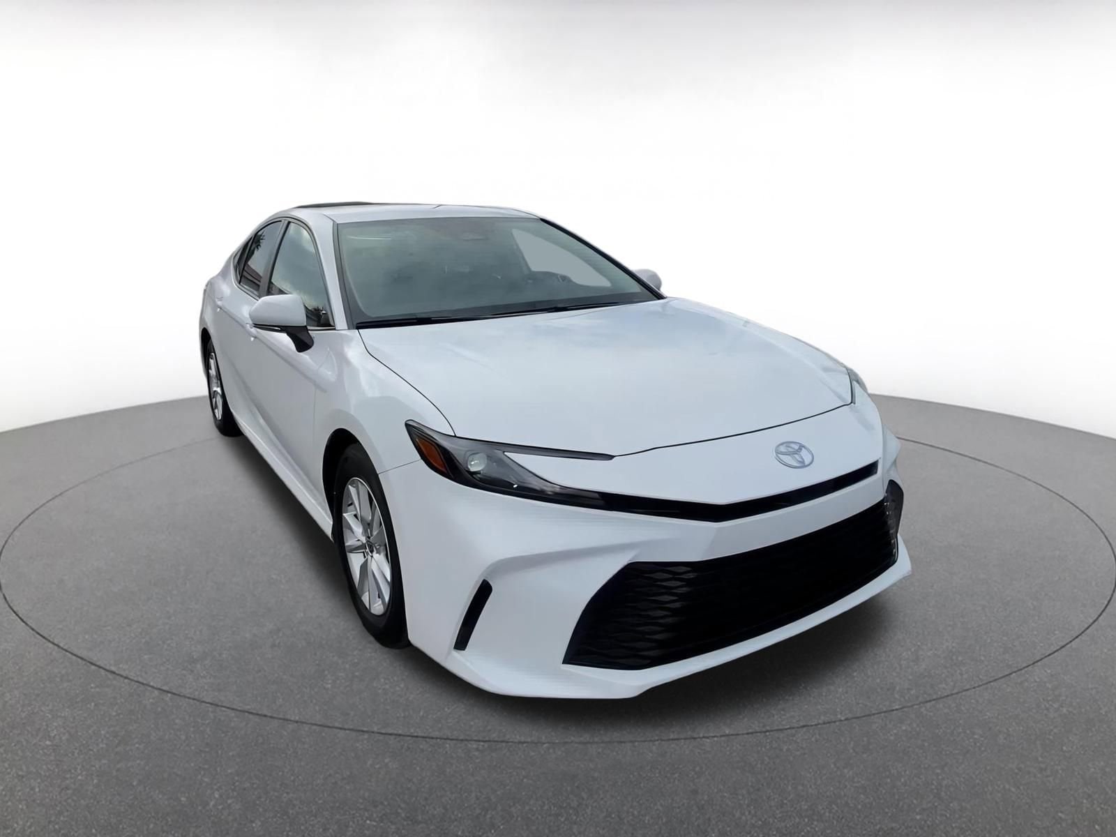 Thumbnail: 2025 Toyota Camry - 3