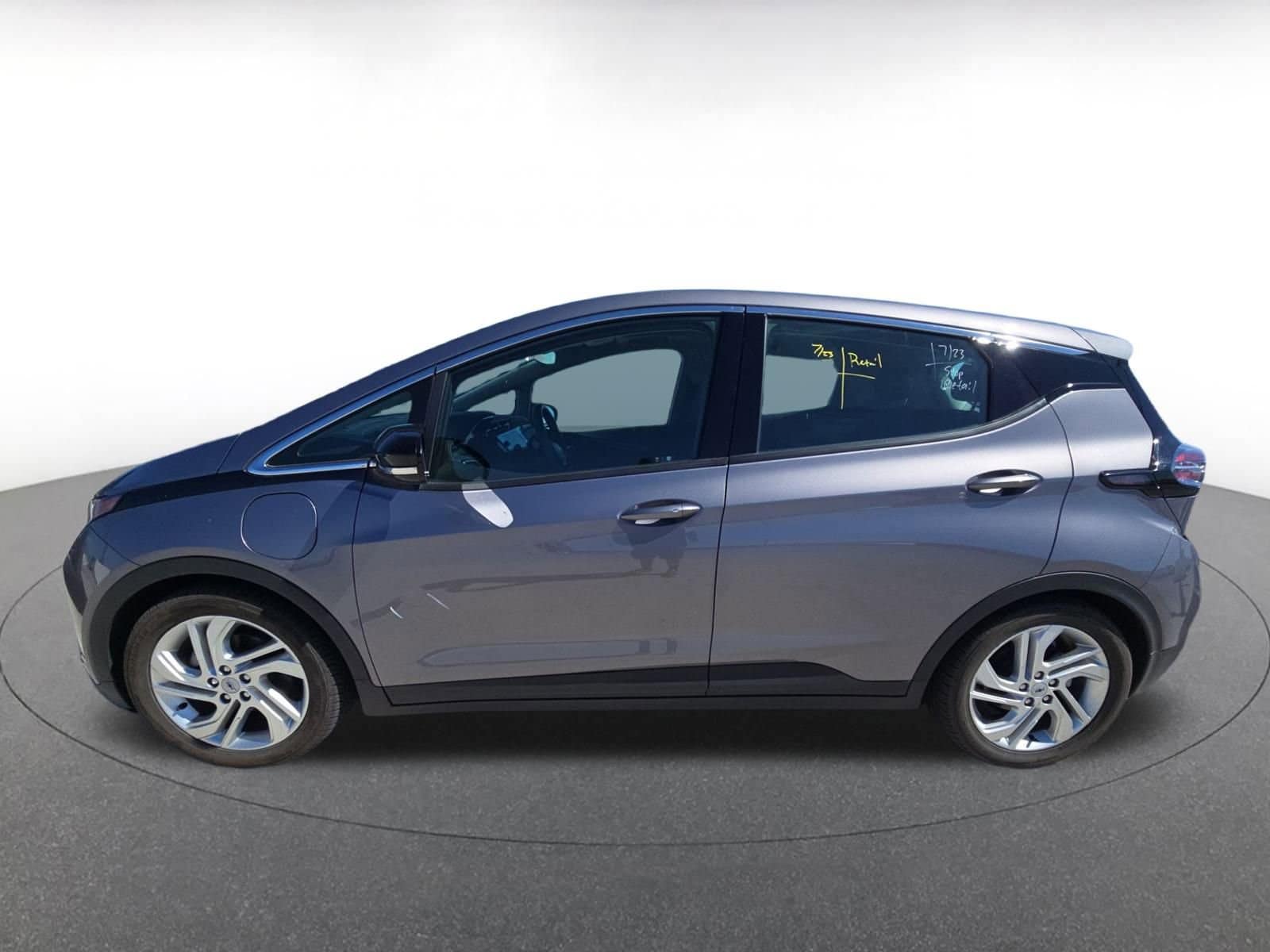 Thumbnail: 2023 Chevrolet Bolt EV - 5