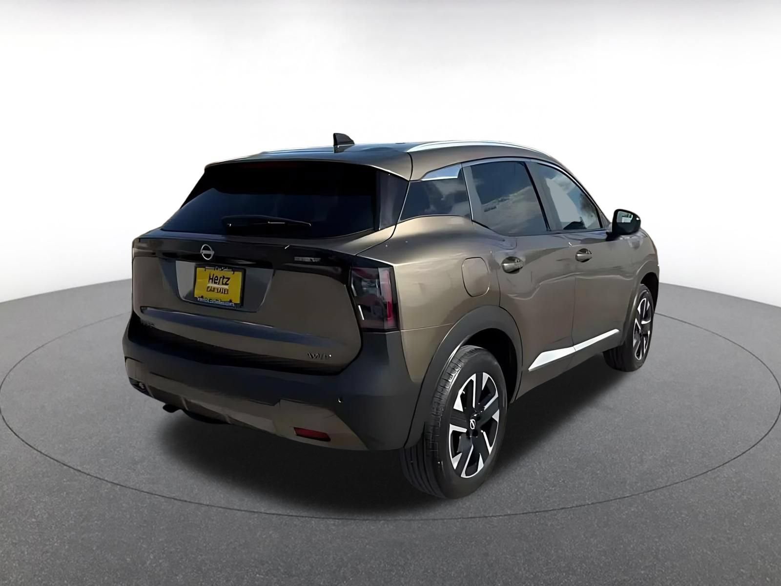 Thumbnail: 2026 Nissan Kicks - 14