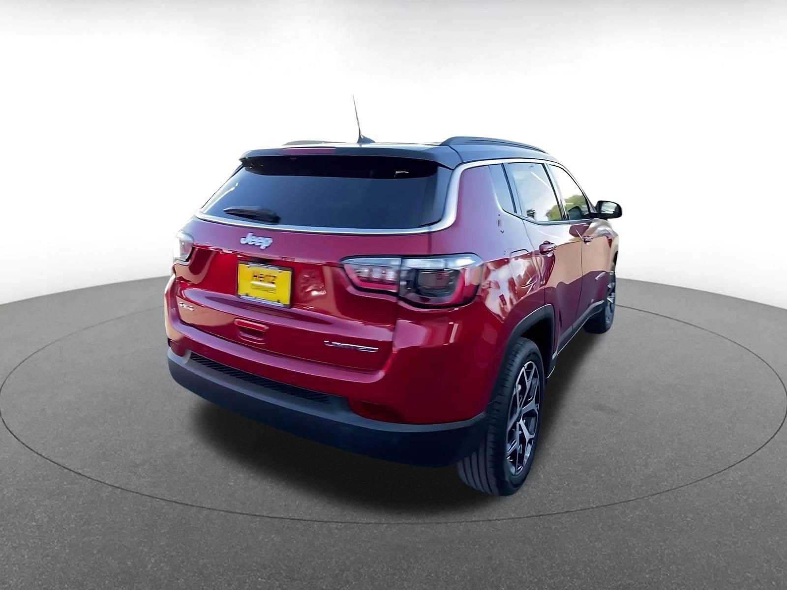 Thumbnail: 2025 Jeep Compass - 14