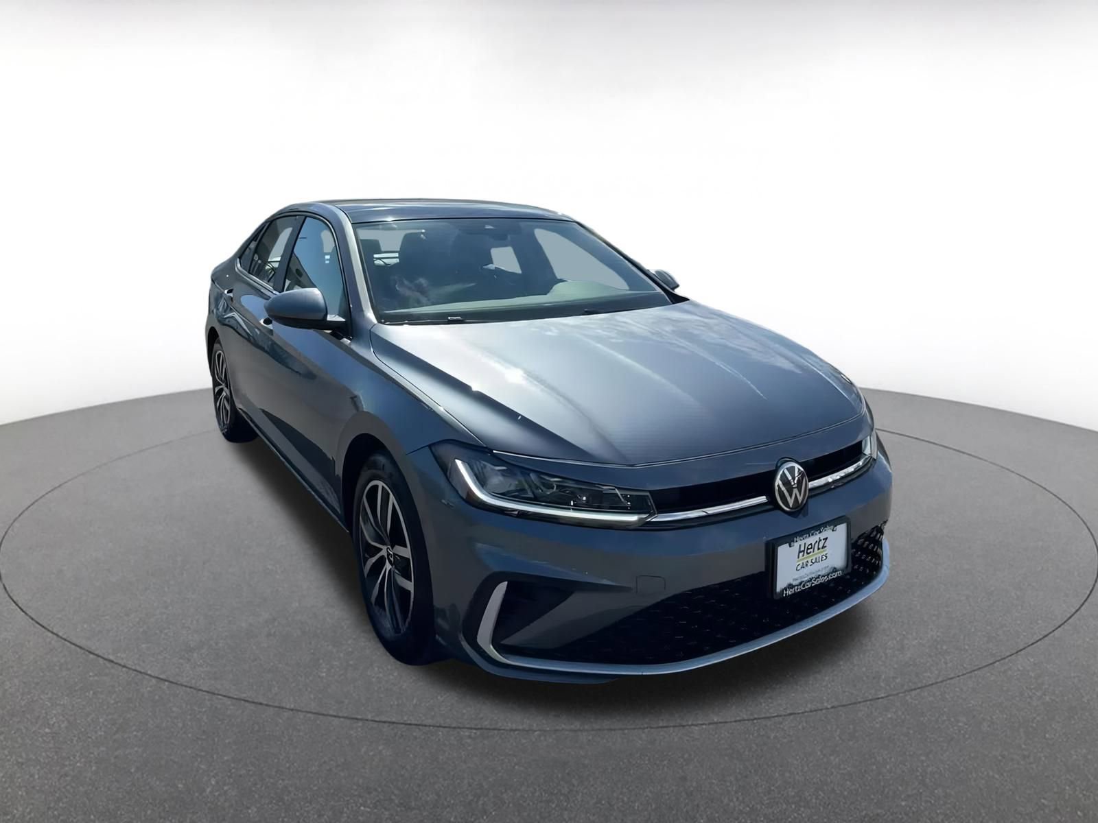 Thumbnail: 2025 Volkswagen Jetta - 3