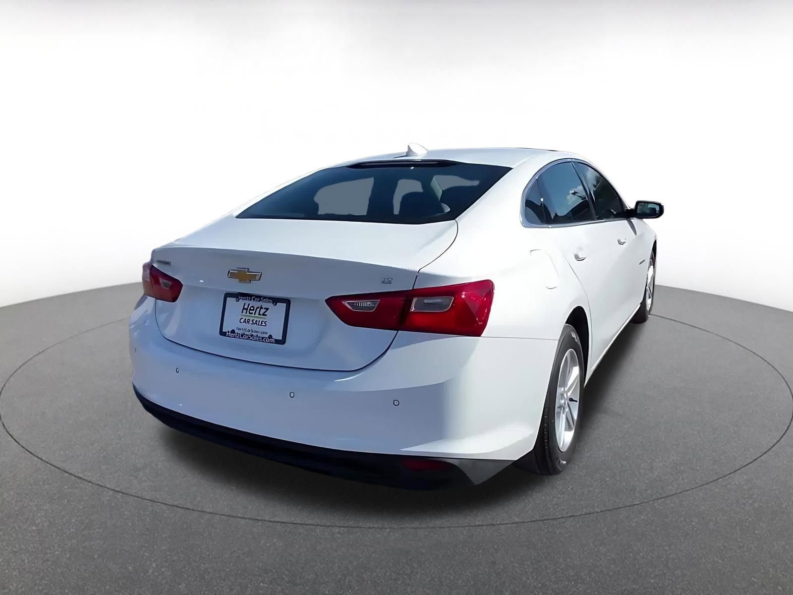 Thumbnail: 2024 Chevrolet Malibu - 14