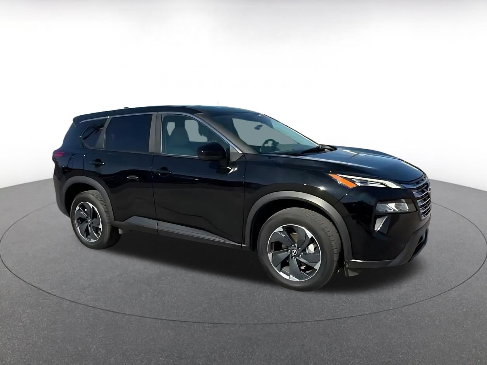 Thumbnail: 2025 Nissan Rogue - 2