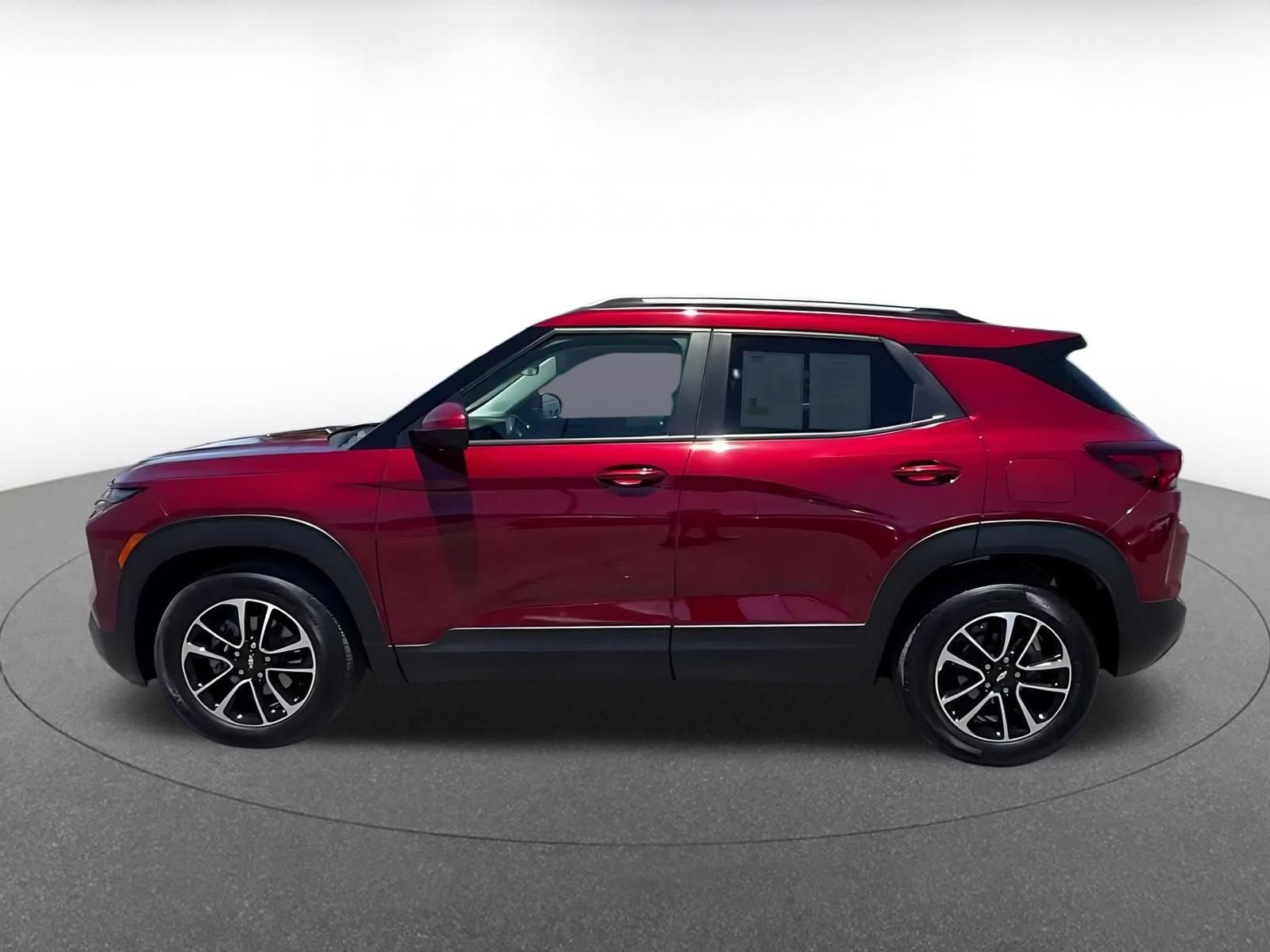Thumbnail: 2025 Chevrolet TrailBlazer - 9