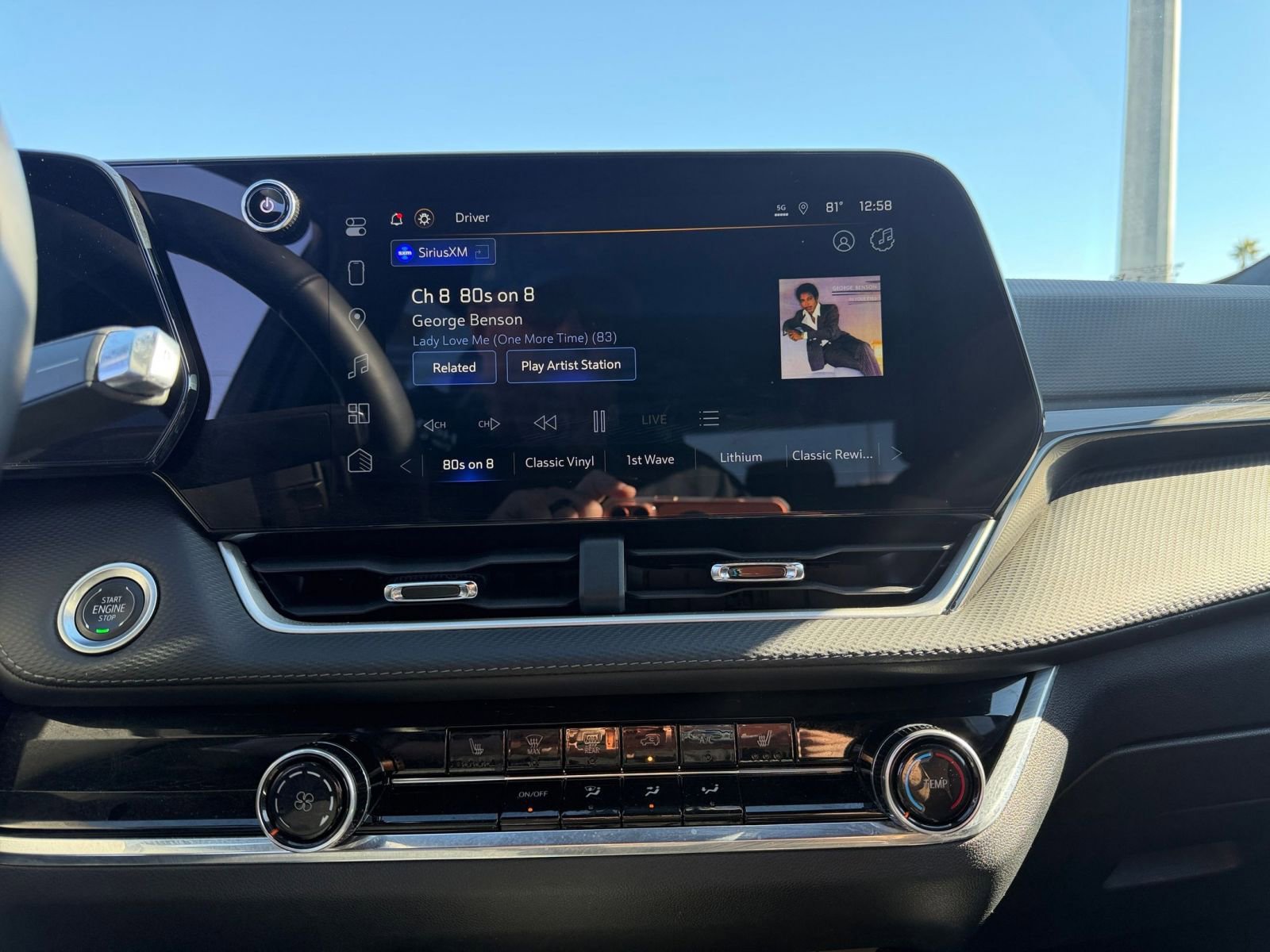 Thumbnail: 2025 Chevrolet Equinox - 18