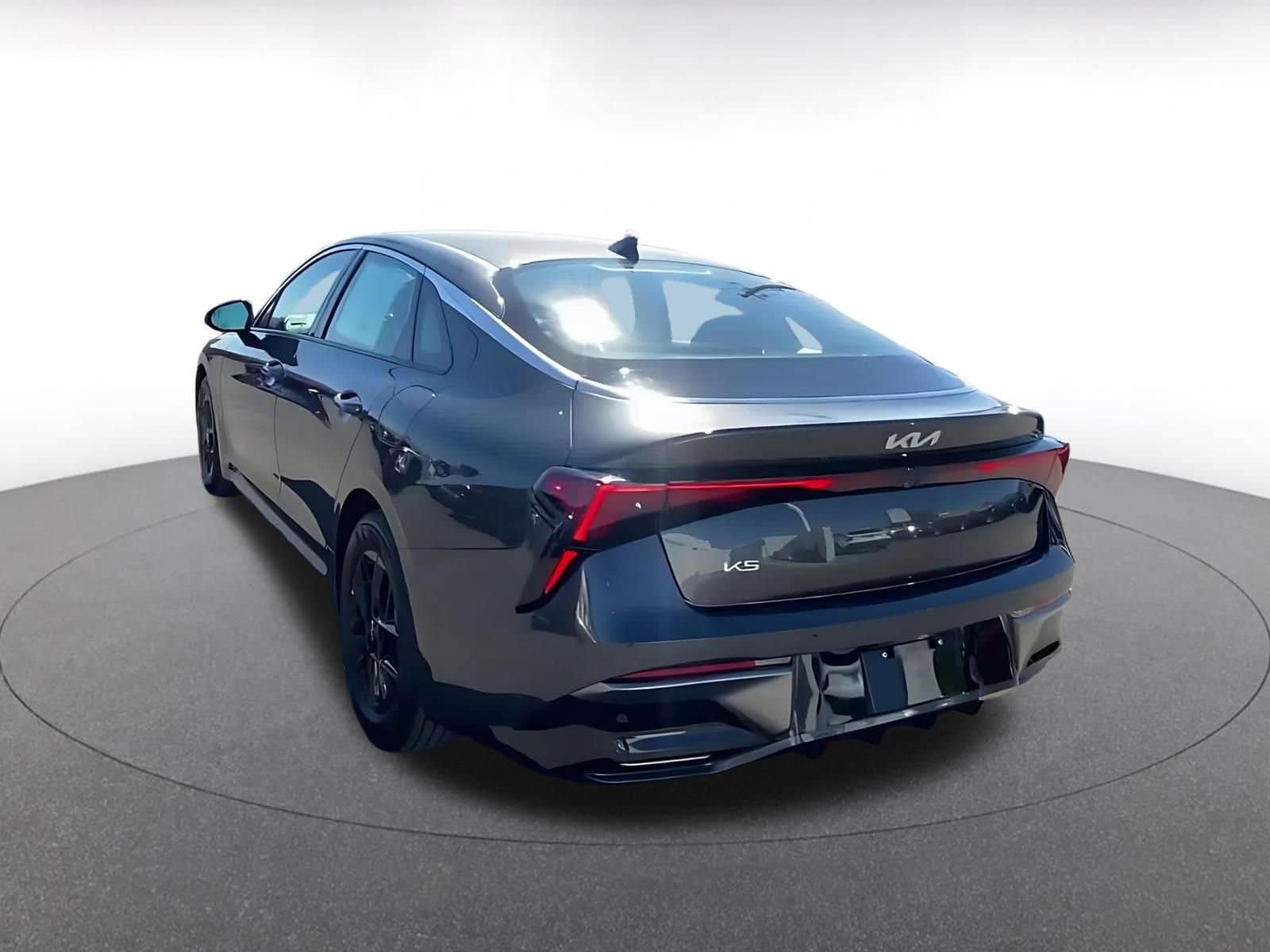 Thumbnail: 2025 Kia K5 - 11