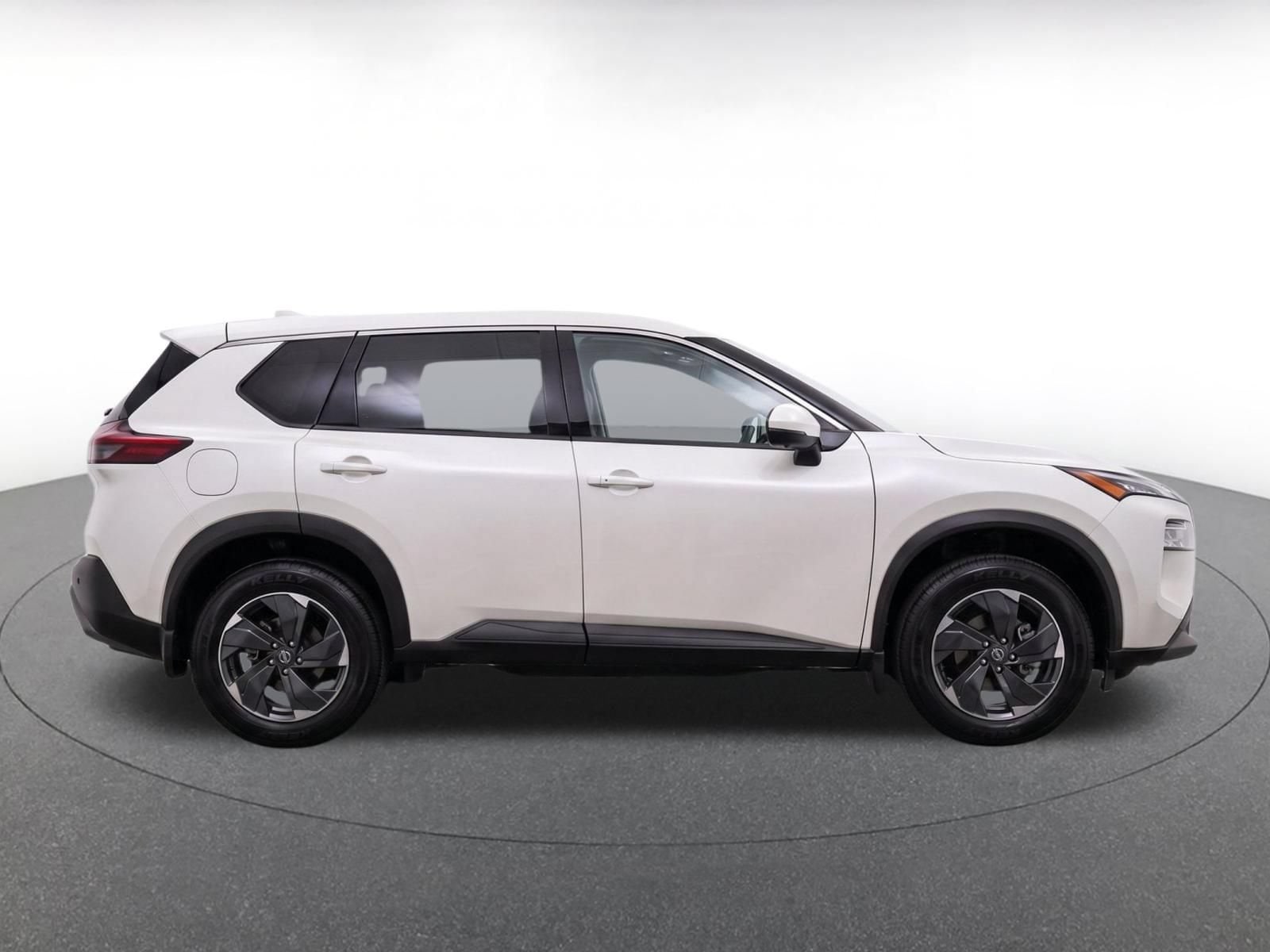 Thumbnail: 2025 Nissan Rogue - 8