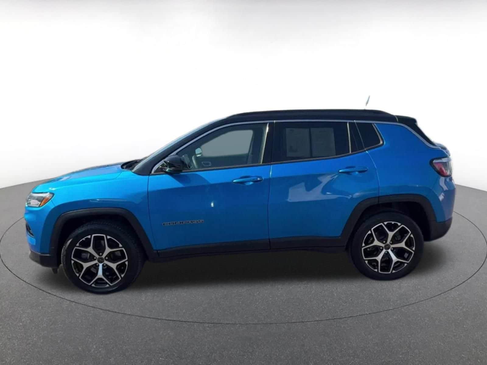 Thumbnail: 2025 Jeep Compass - 8