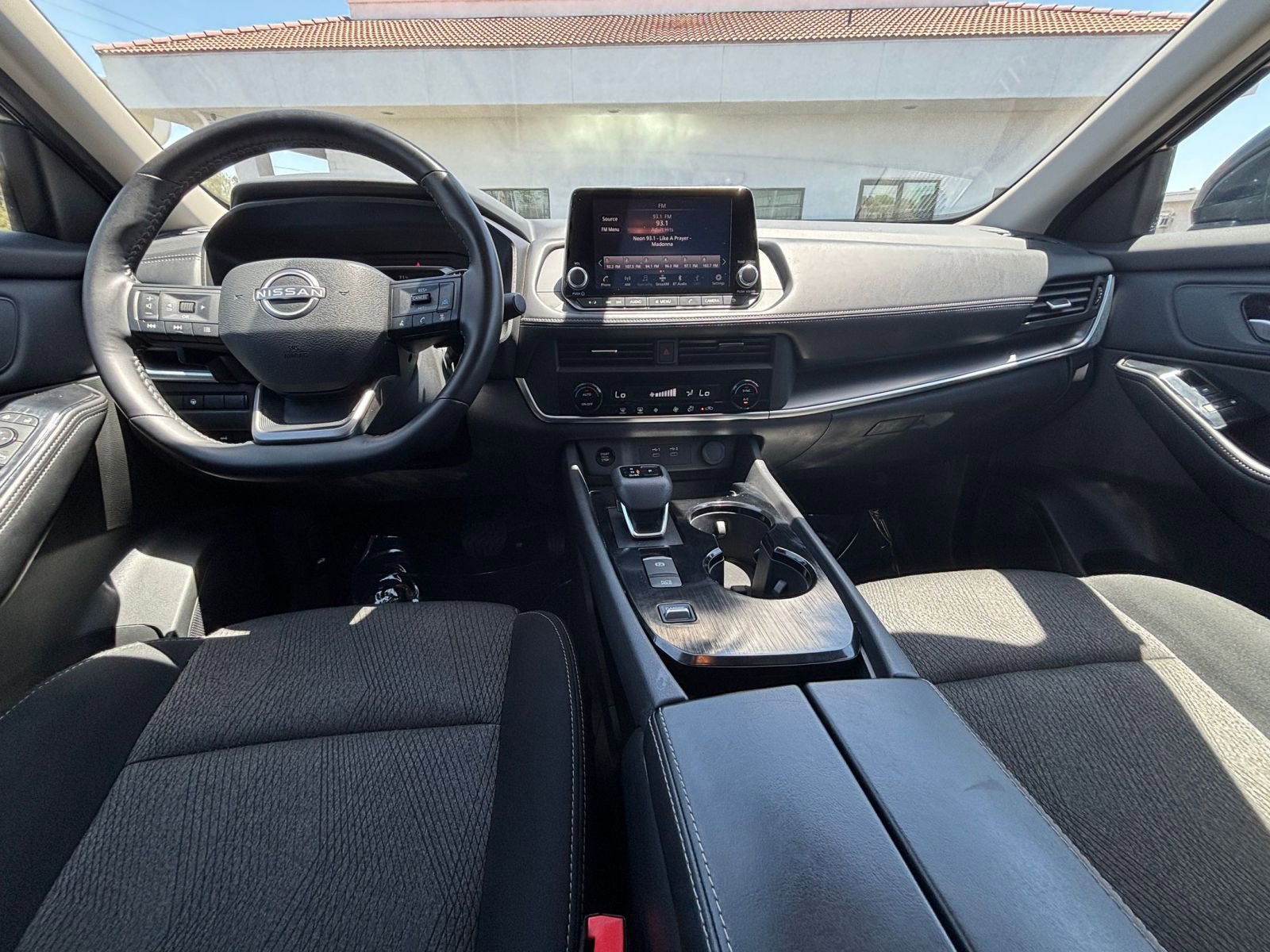 Thumbnail: 2025 Nissan Rogue - 30
