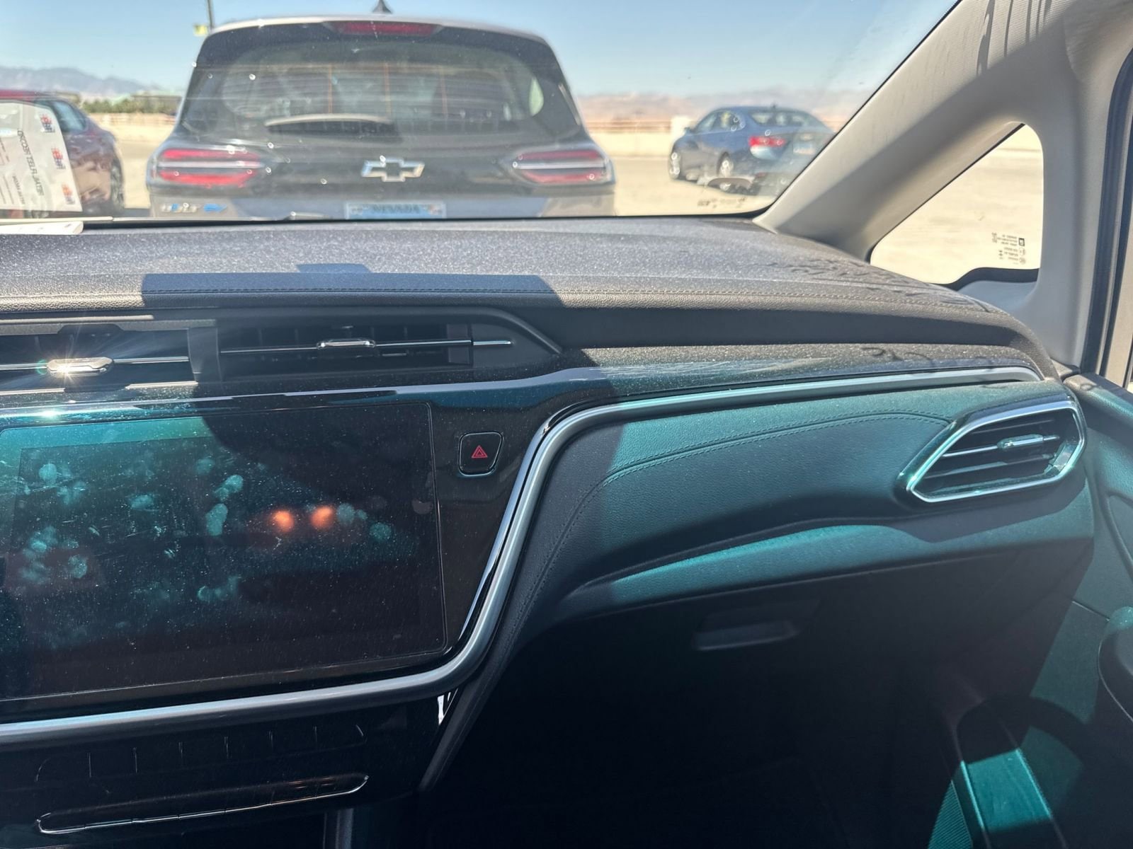 Thumbnail: 2023 Chevrolet Bolt EV - 16