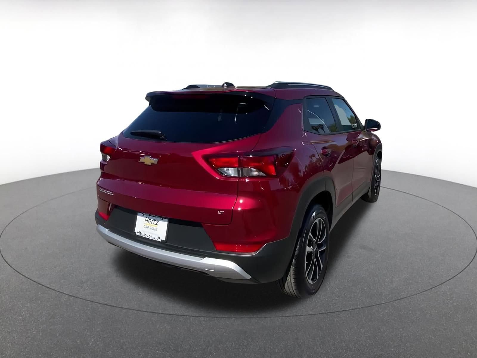 Thumbnail: 2025 Chevrolet TrailBlazer - 14