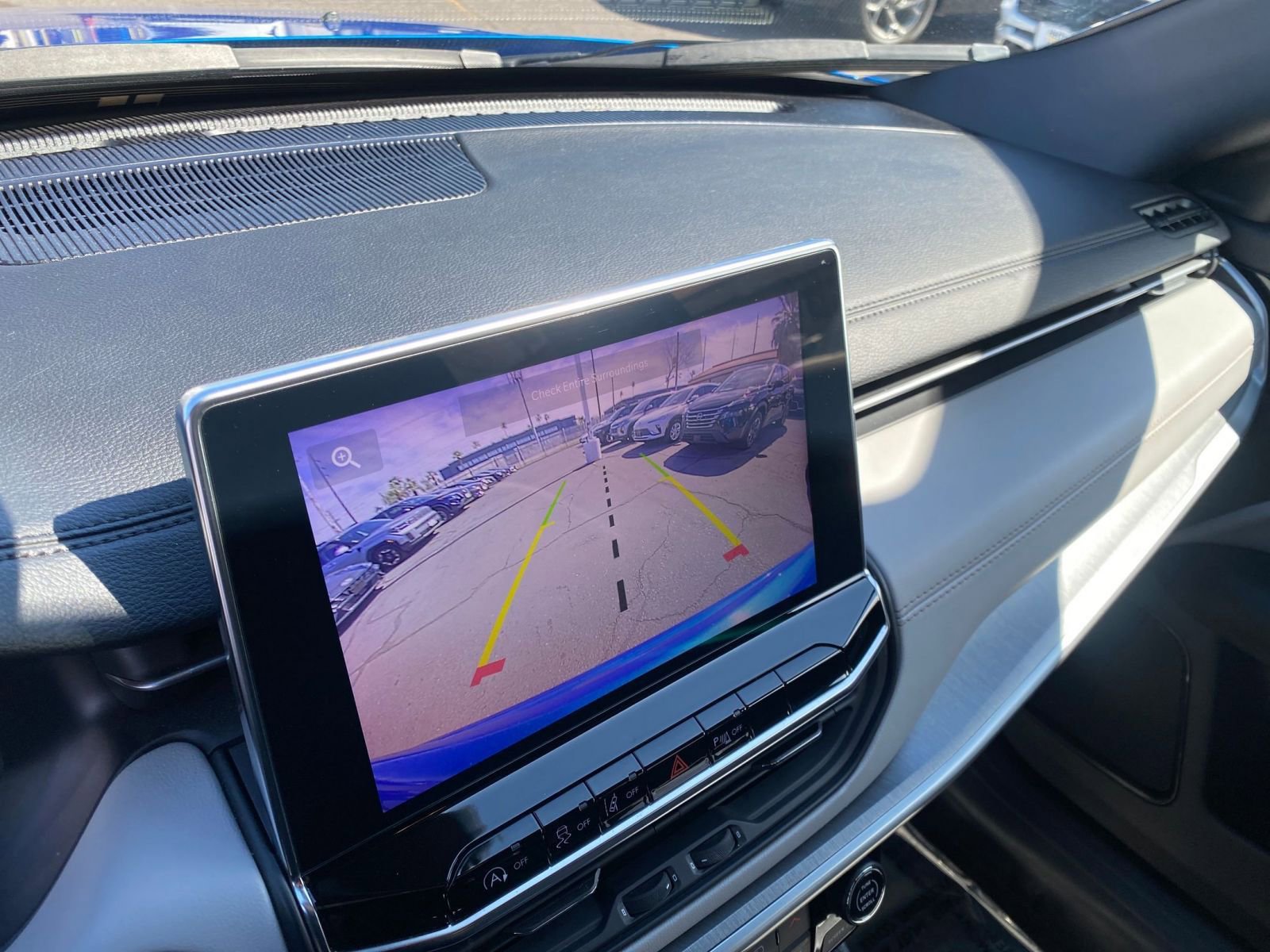 Thumbnail: 2025 Jeep Compass - 24