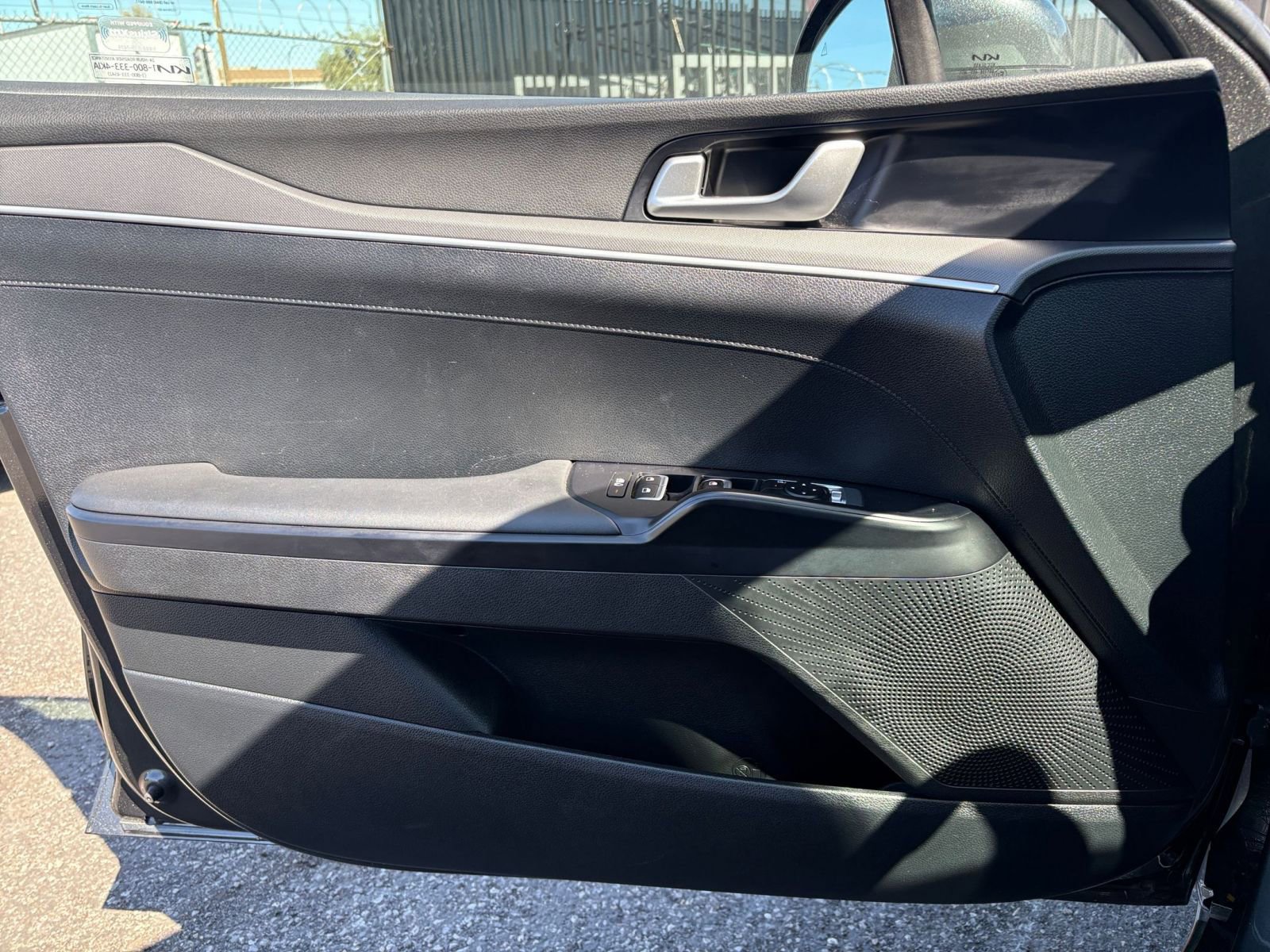 Thumbnail: 2025 Kia K5 - 18