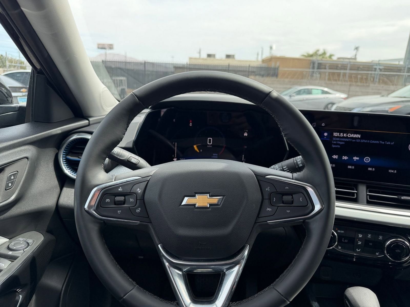 Thumbnail: 2025 Chevrolet Trax - 33