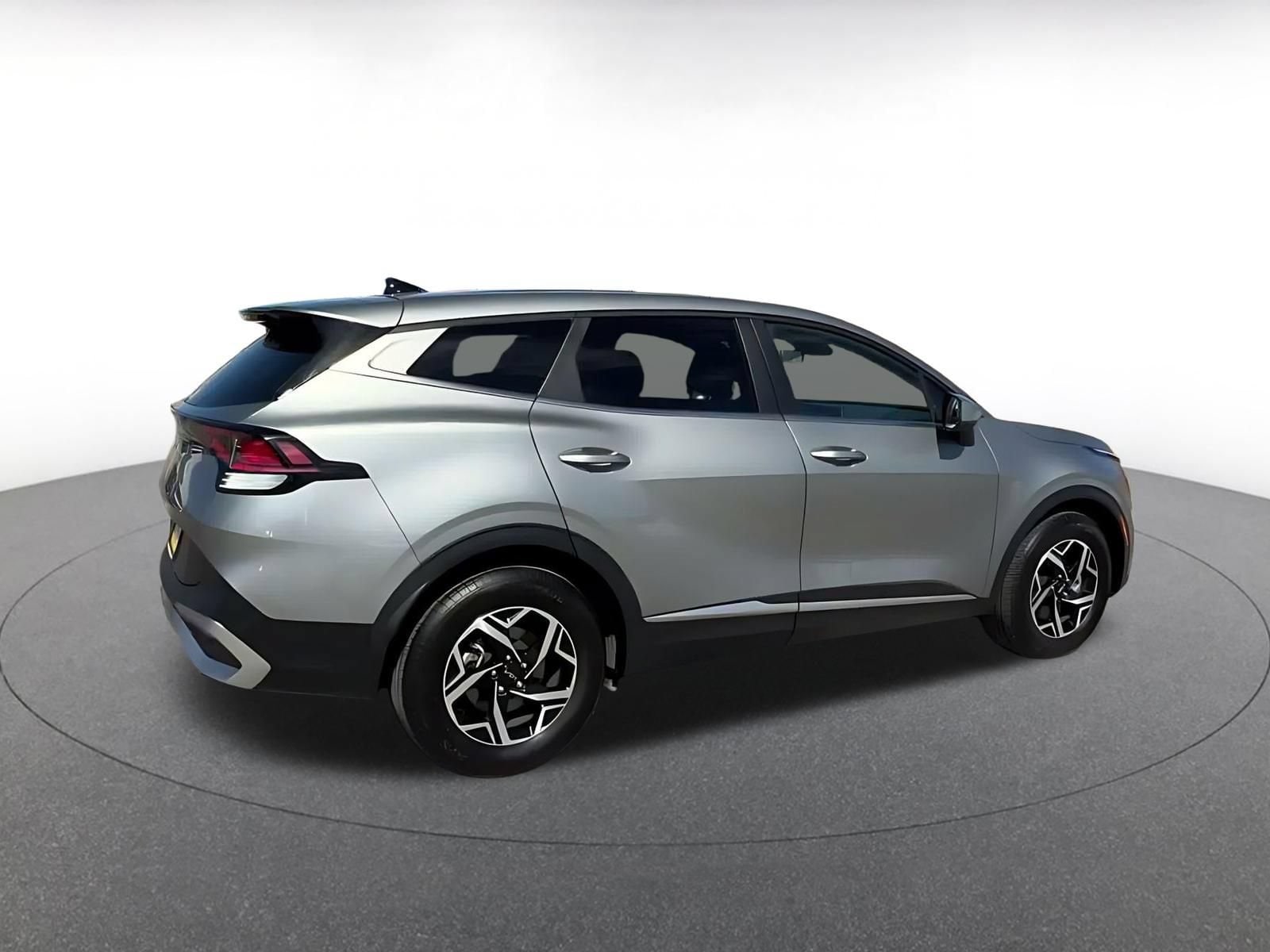 Thumbnail: 2025 Kia Sportage - 13