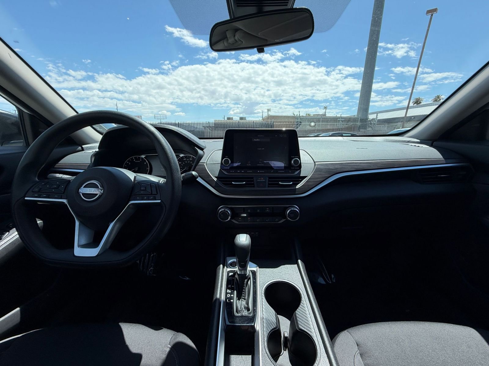 Thumbnail: 2025 Nissan Altima - 33