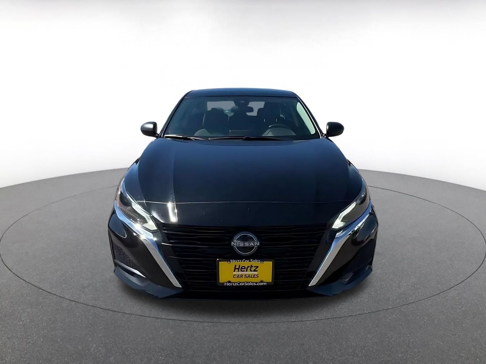 Thumbnail: 2025 Nissan Altima - 4