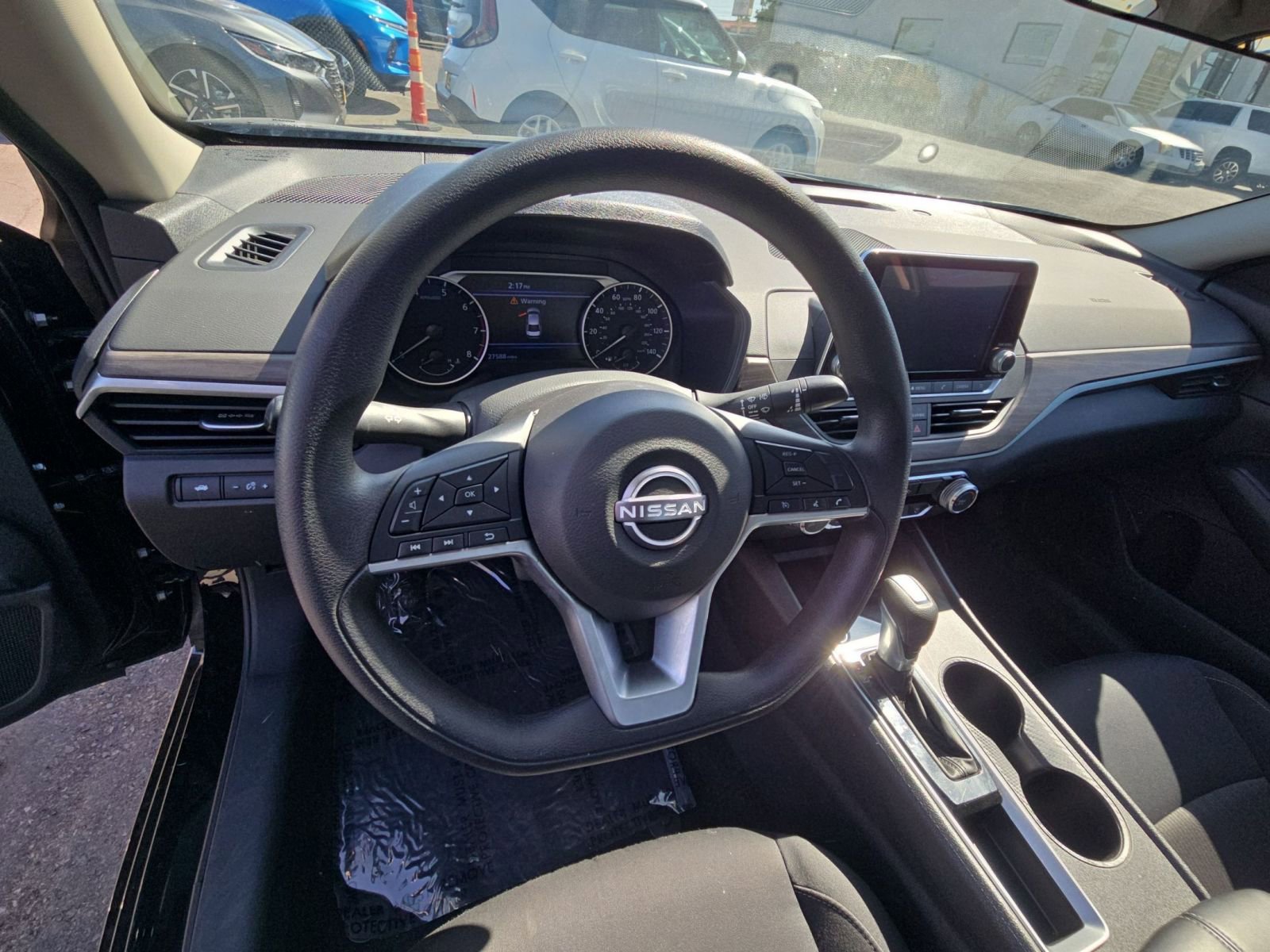 Thumbnail: 2025 Nissan Altima - 30