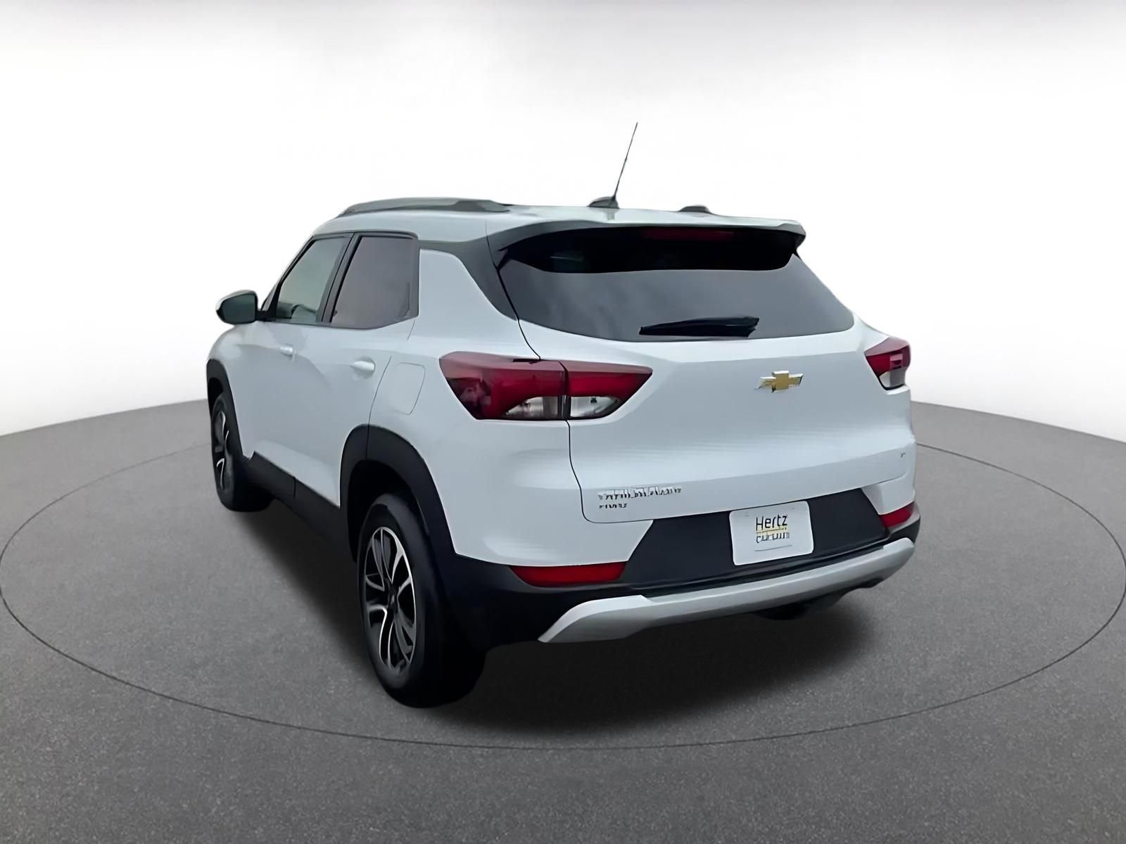 Thumbnail: 2025 Chevrolet TrailBlazer - 11