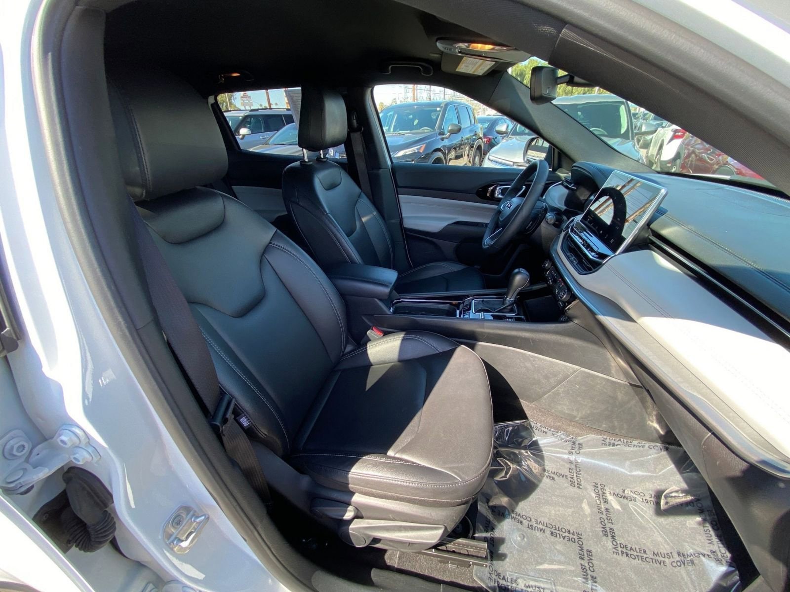 Thumbnail: 2025 Jeep Compass - 28