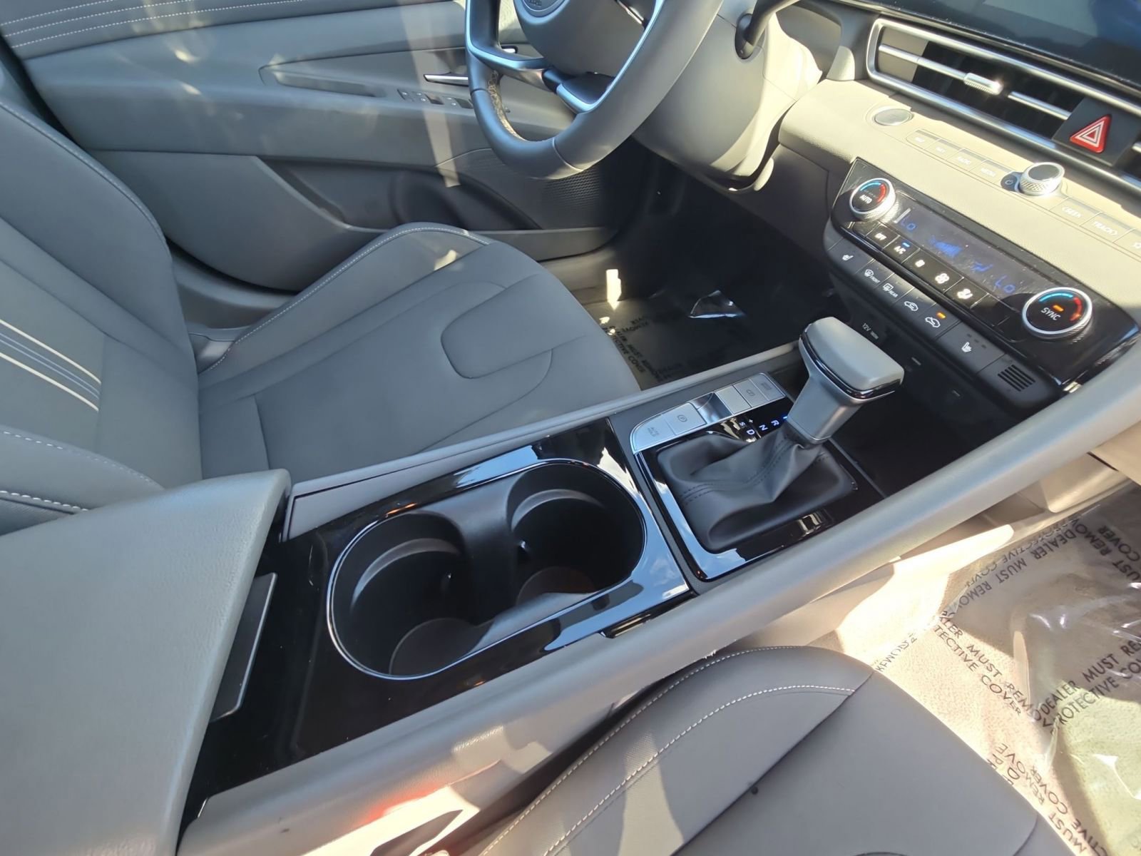 Thumbnail: 2025 Hyundai Elantra - 20