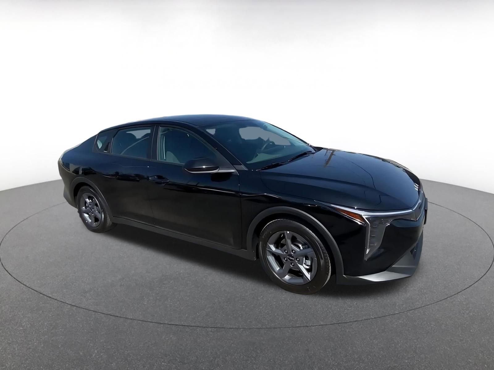 Thumbnail: 2025 Kia K4 - 2