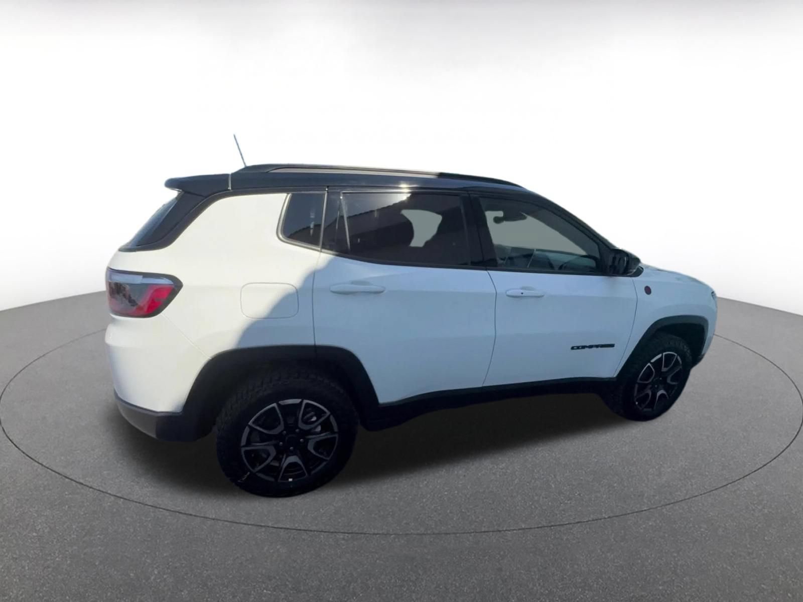 Thumbnail: 2025 Jeep Compass - 10