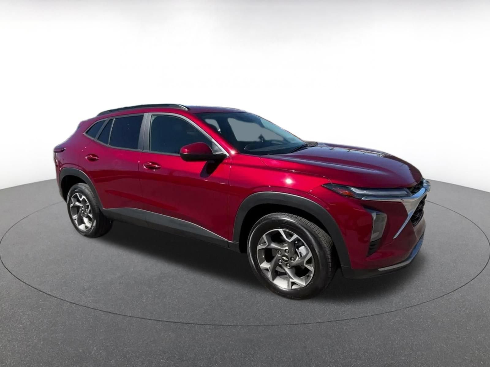 Thumbnail: 2025 Chevrolet Trax - 2