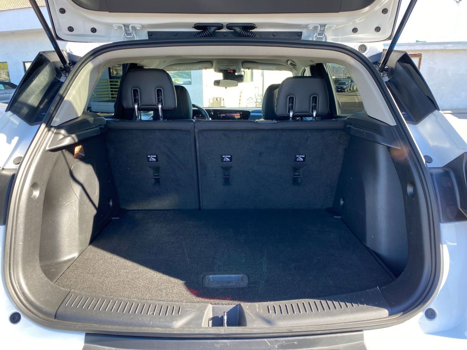 Thumbnail: 2025 Buick Encore GX - 31