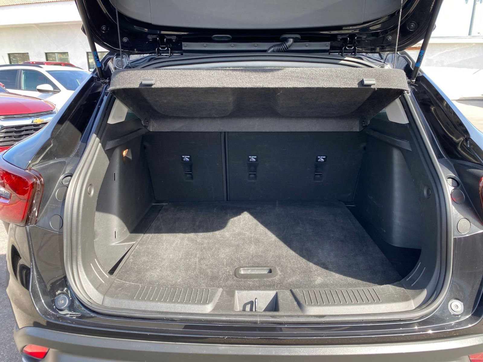 Thumbnail: 2025 Chevrolet Trax - 30