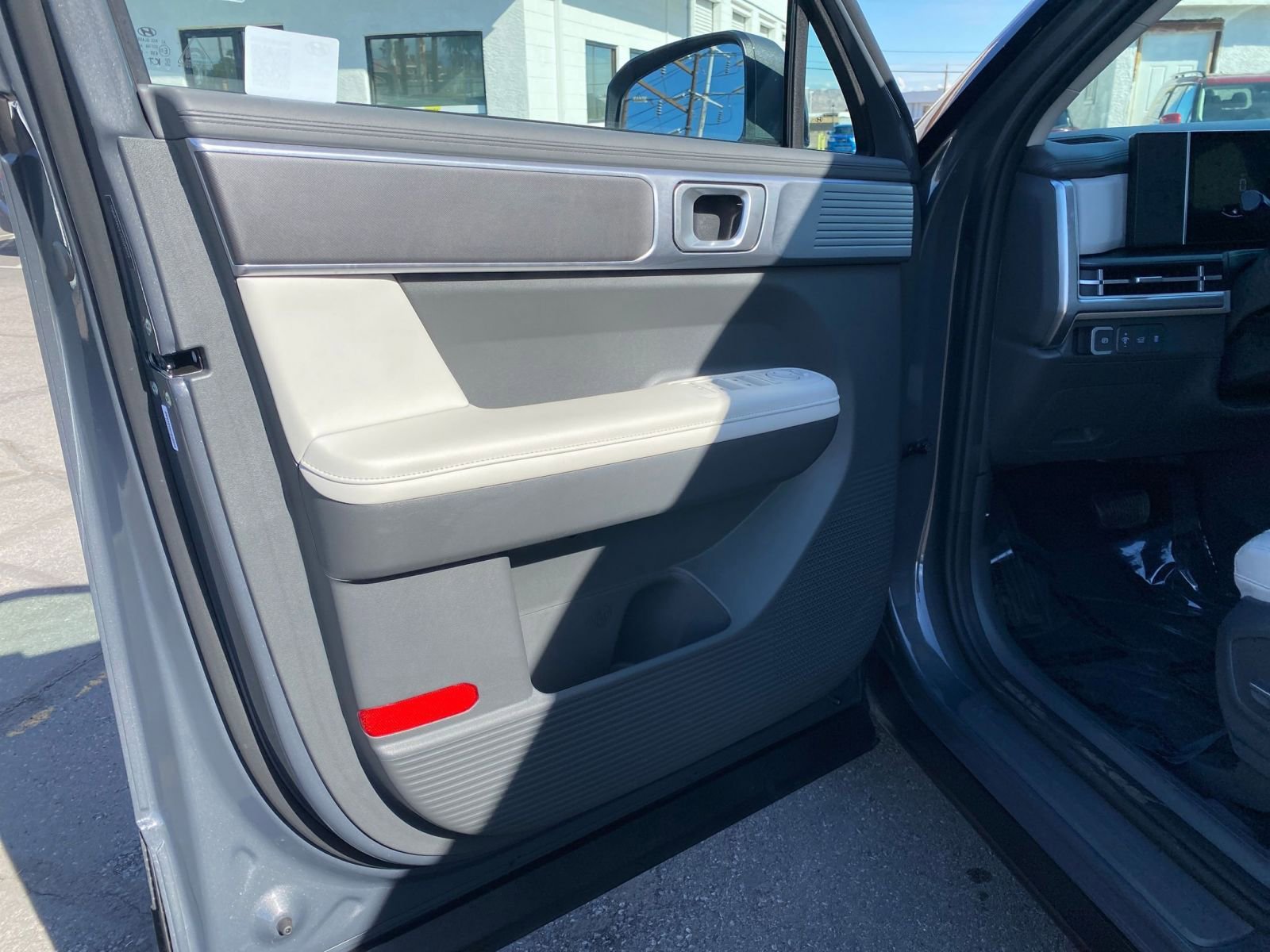 Thumbnail: 2025 Hyundai Santa Fe - 18