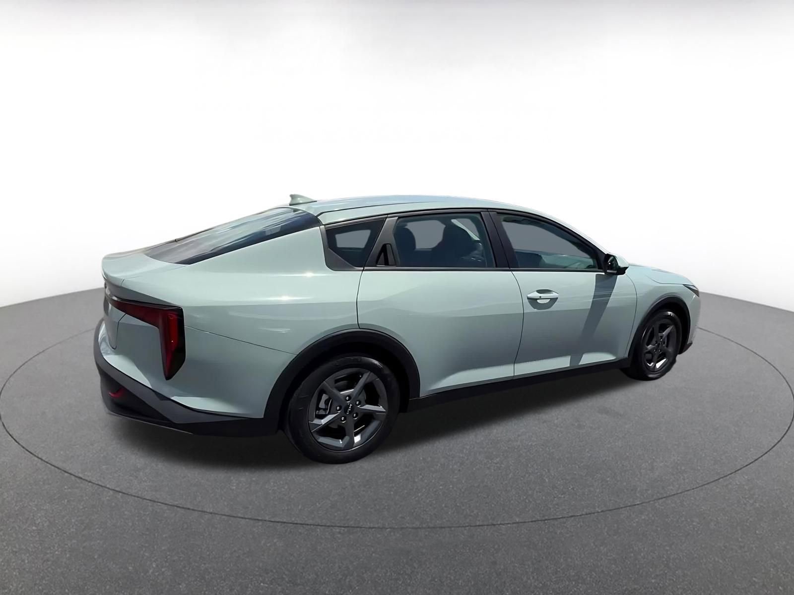 Thumbnail: 2025 Kia K4 - 15