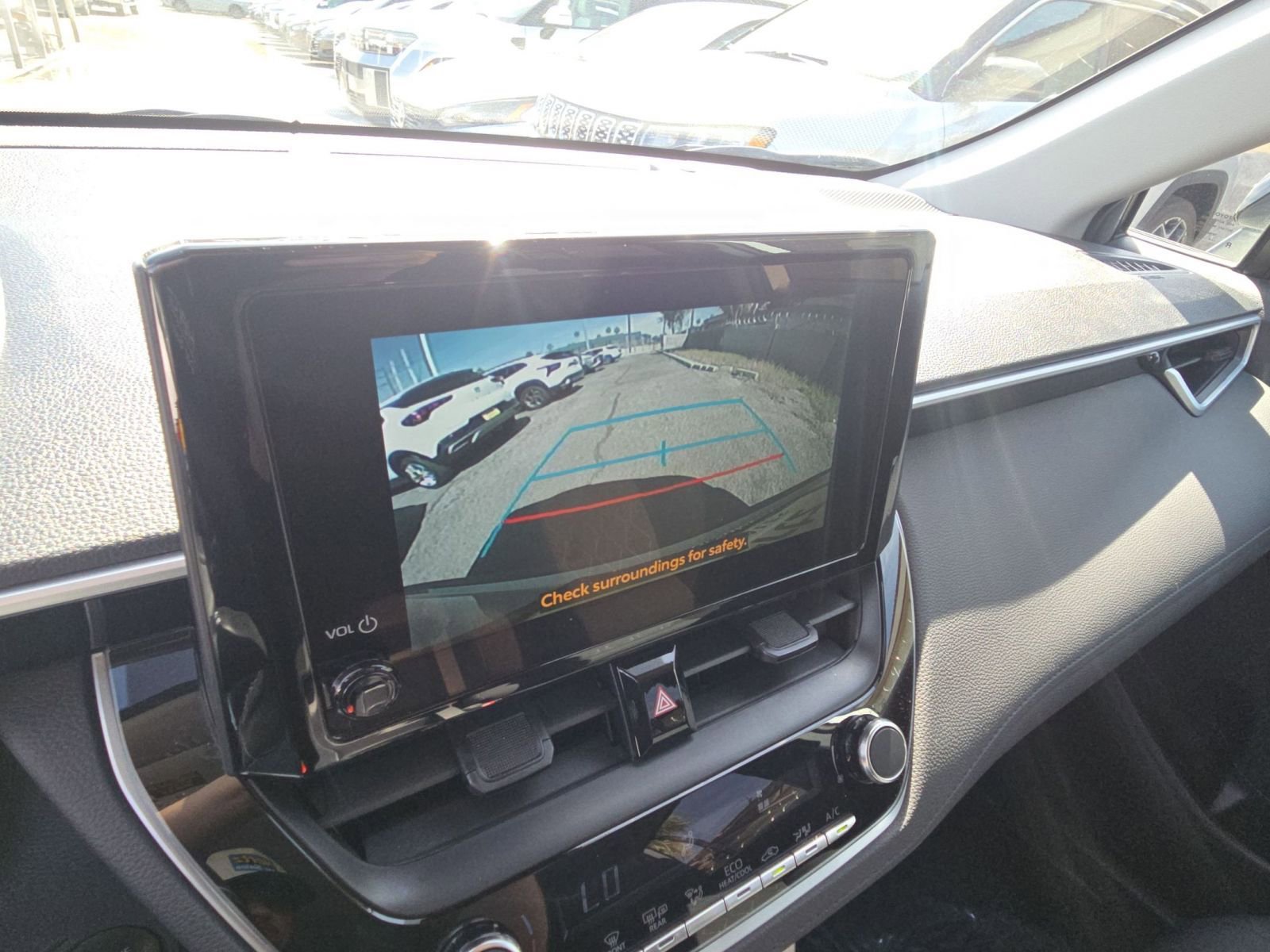 Thumbnail: 2025 Toyota Corolla Cross - 29