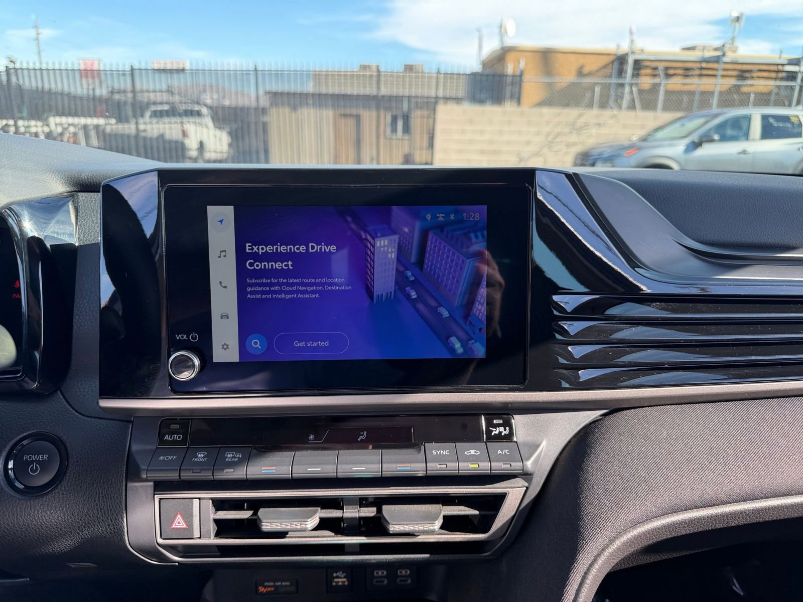 Thumbnail: 2025 Toyota Camry - 18