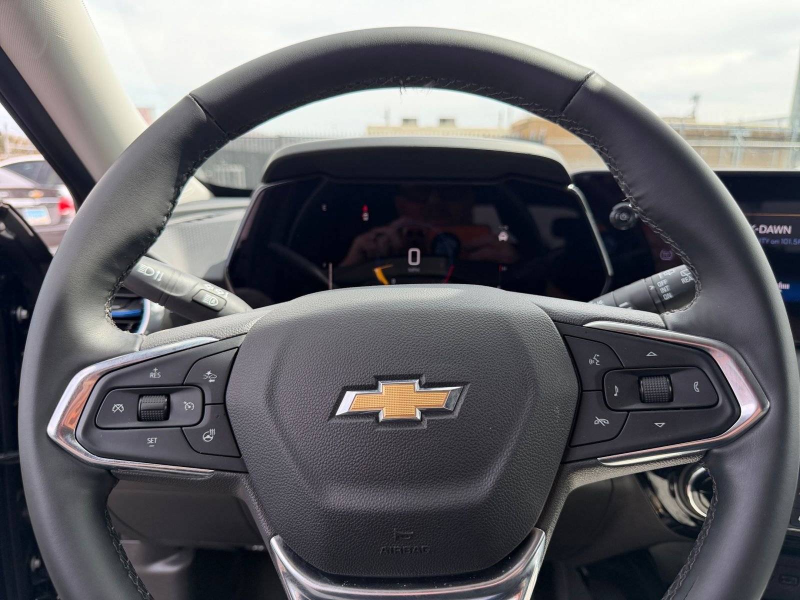 Thumbnail: 2025 Chevrolet Trax - 27