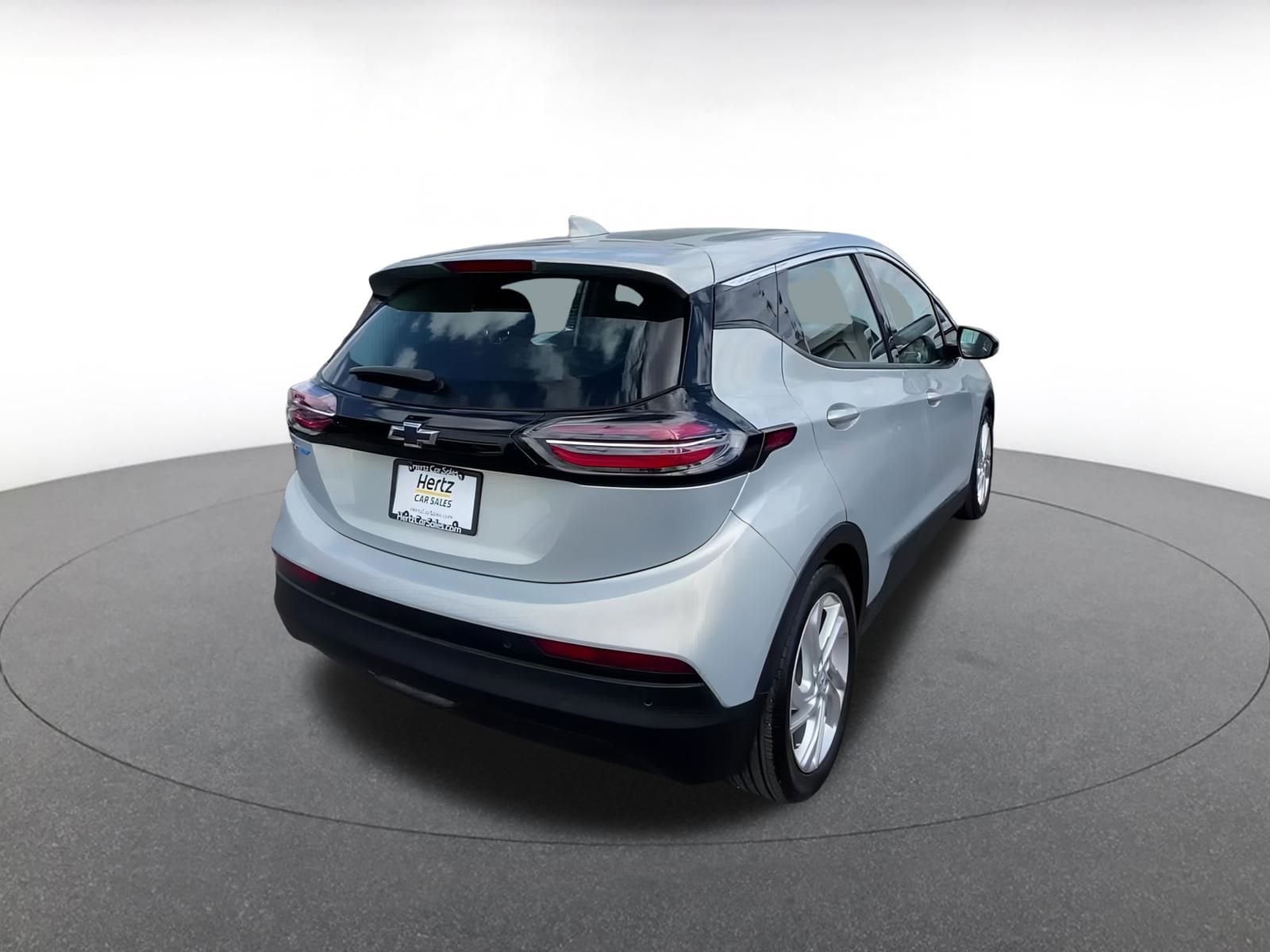 Thumbnail: 2023 Chevrolet Bolt EV - 14