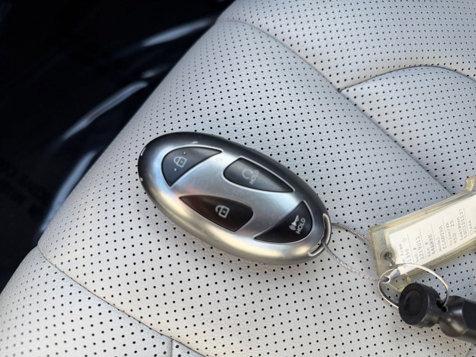 Thumbnail: 2025 Hyundai Elantra - 24