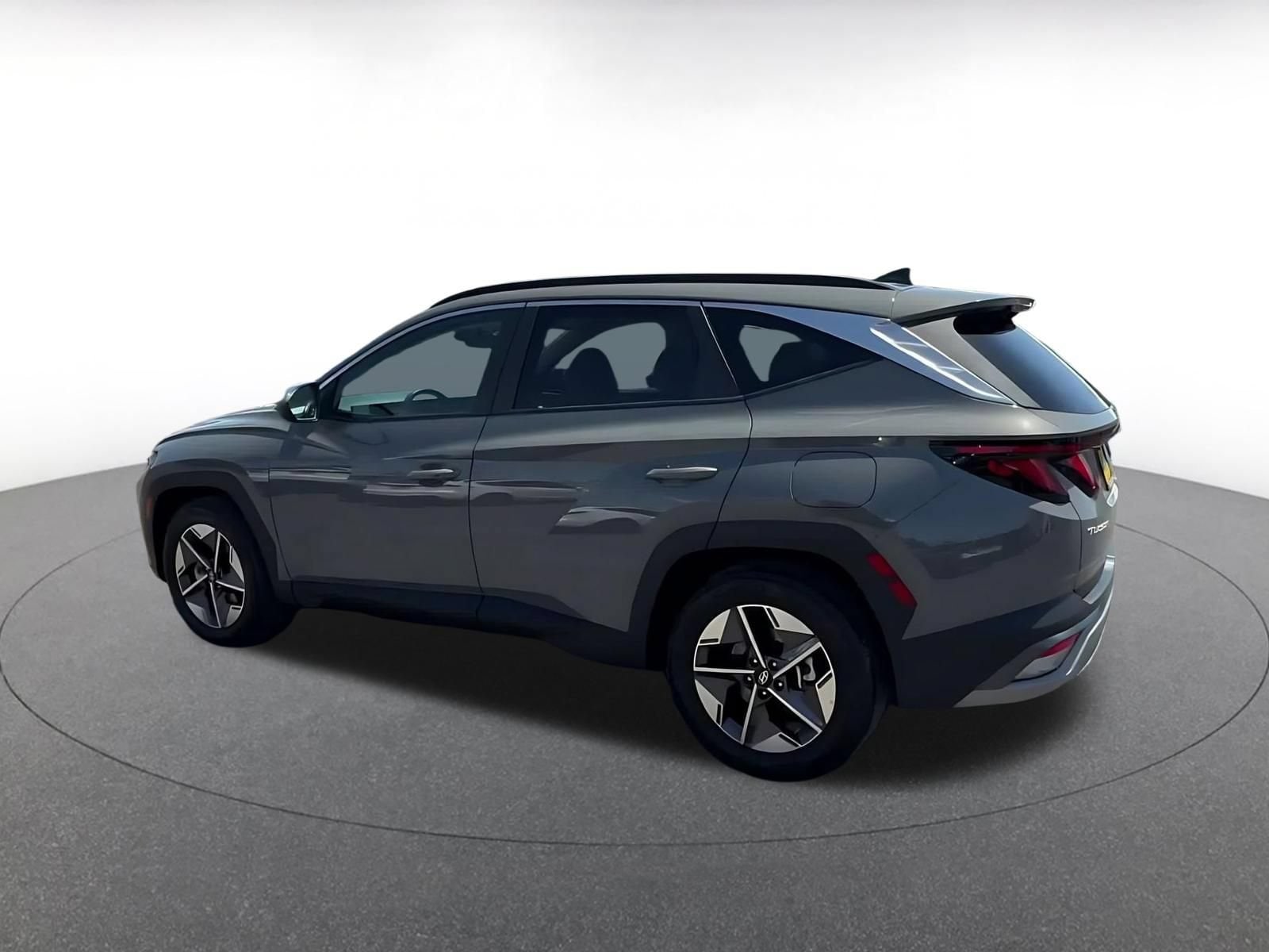Thumbnail: 2026 Hyundai Tucson - 8