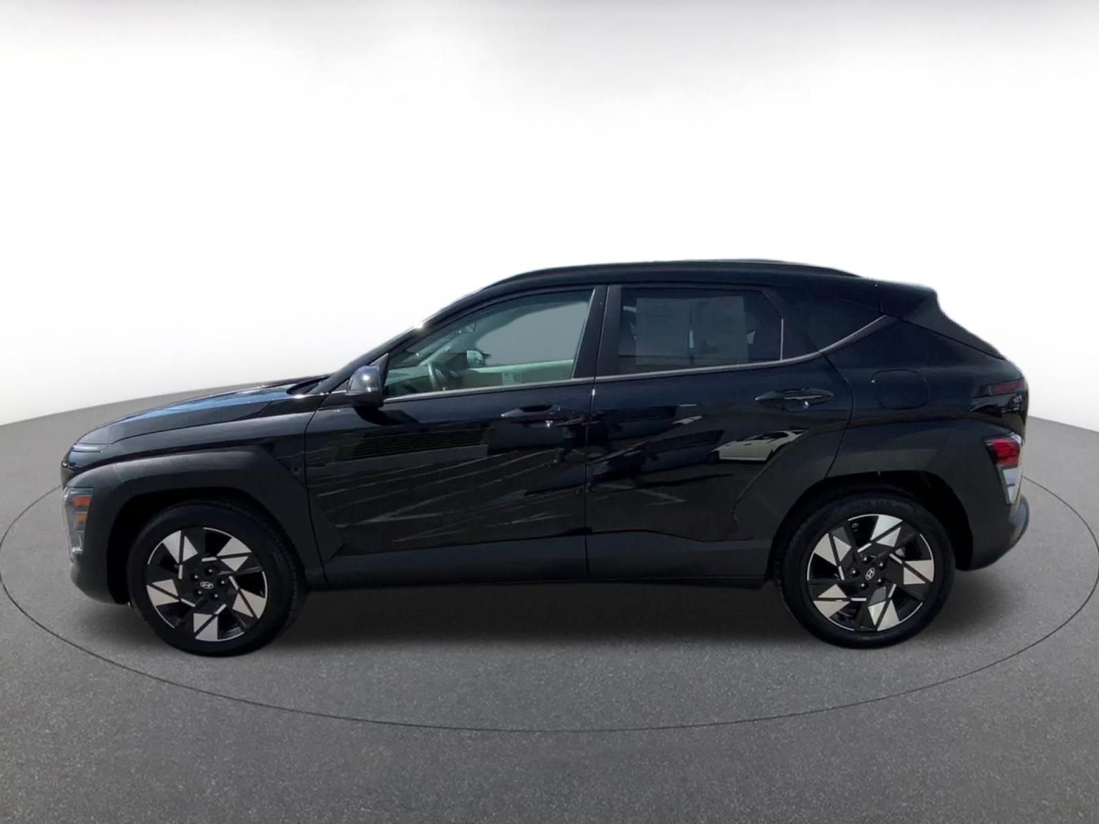 Thumbnail: 2025 Hyundai Kona - 9