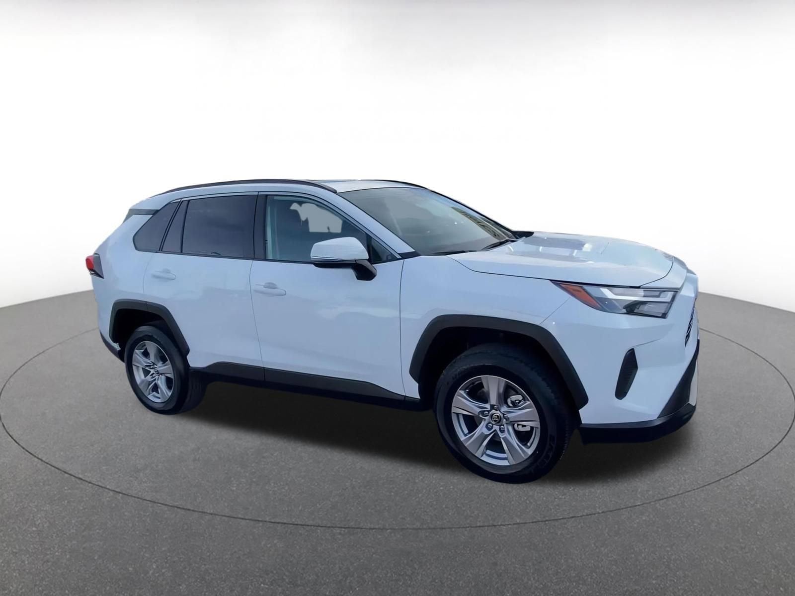 Thumbnail: 2025 Toyota RAV4 - 2
